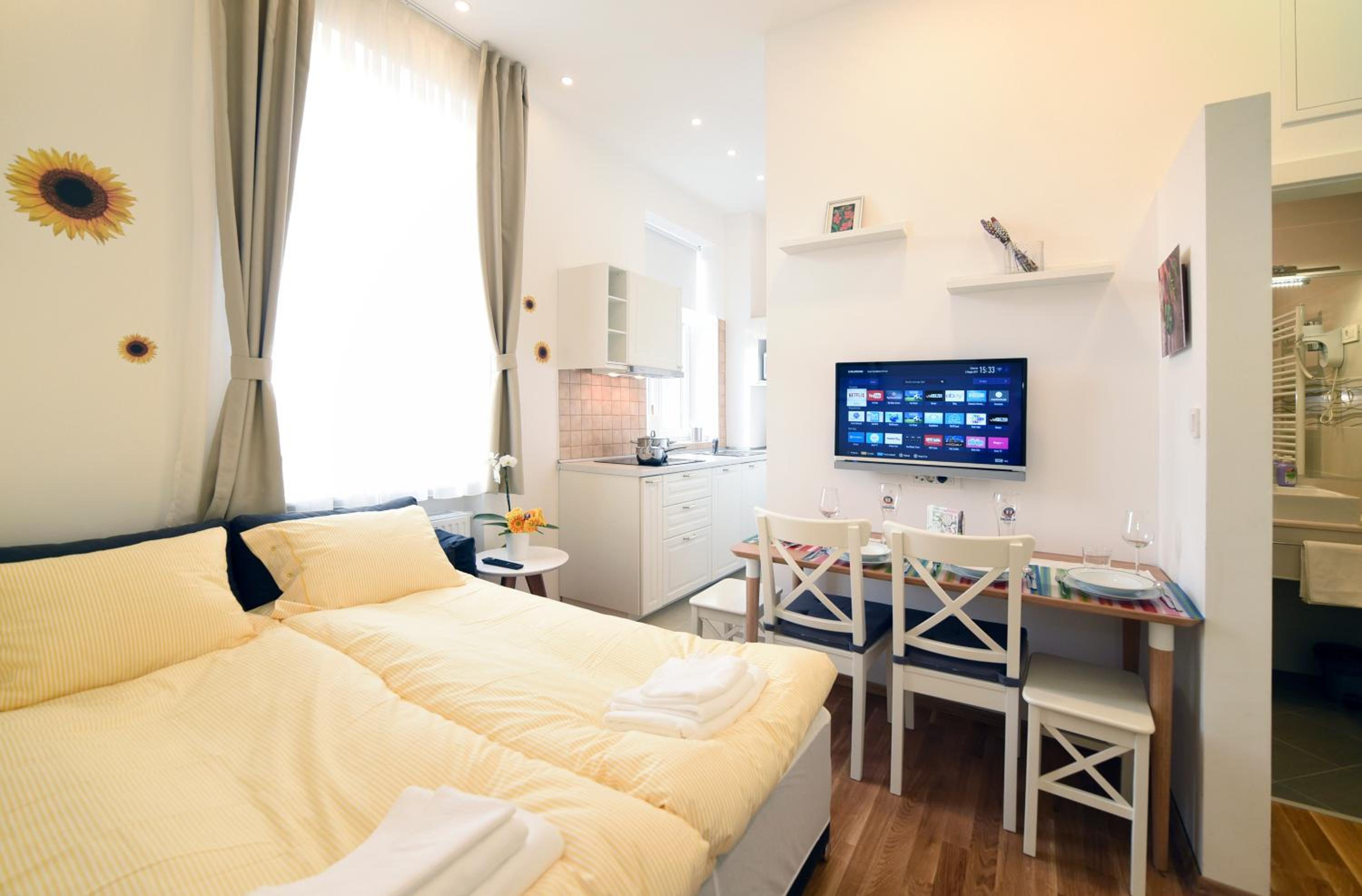 Apartment - Photo 6