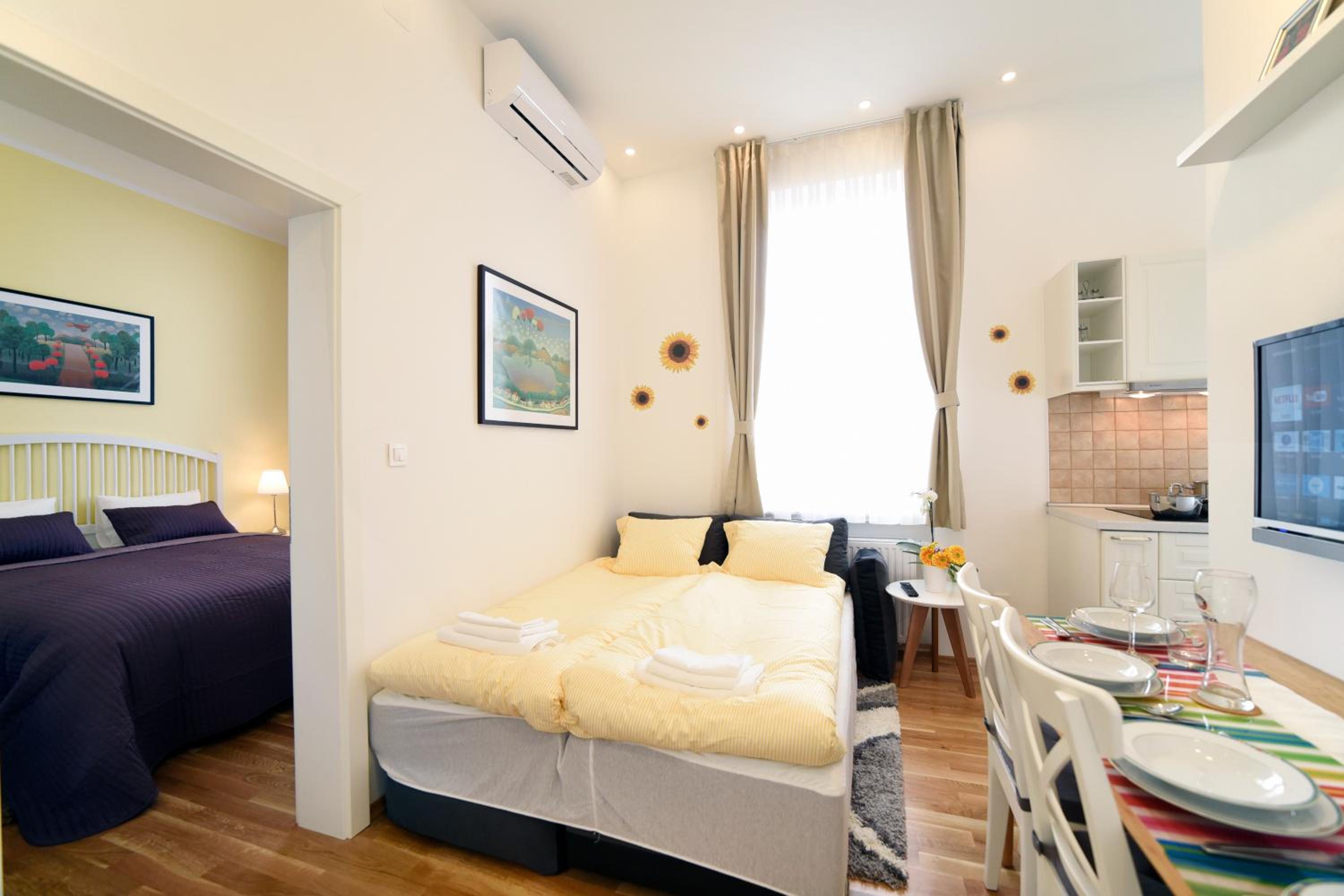 Apartment - Photo 5