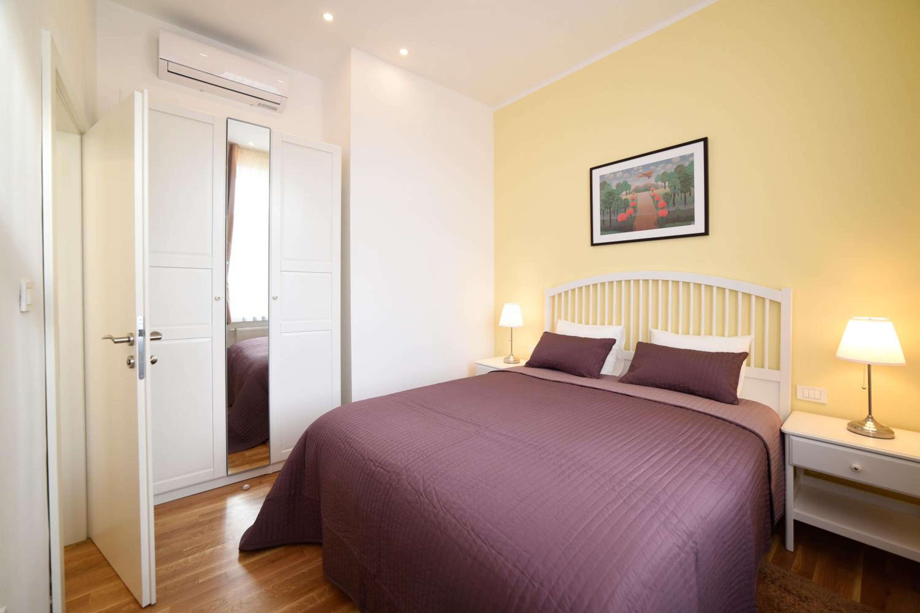 Apartment - Photo 12