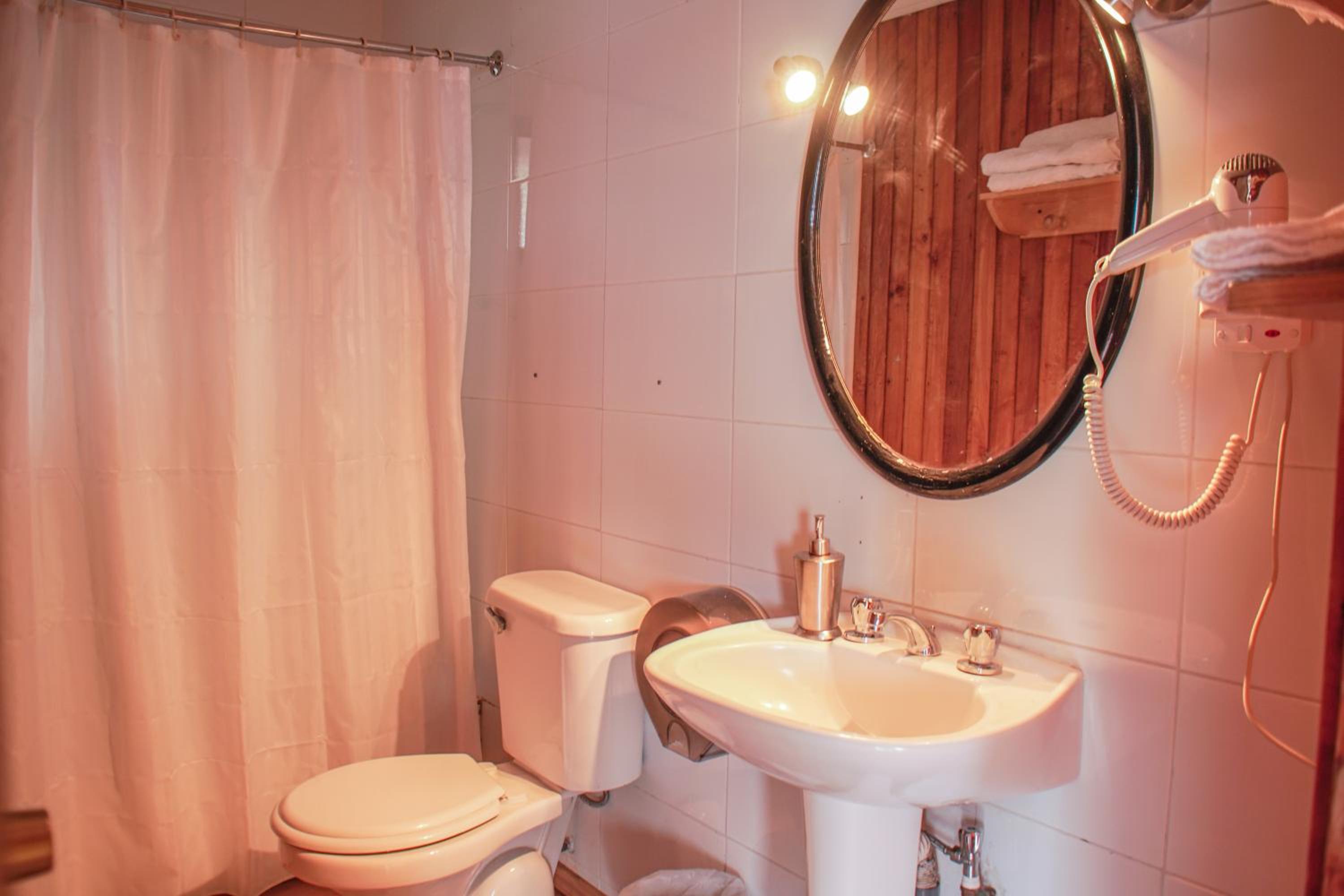 Bungalow (6 Adults) photo 2