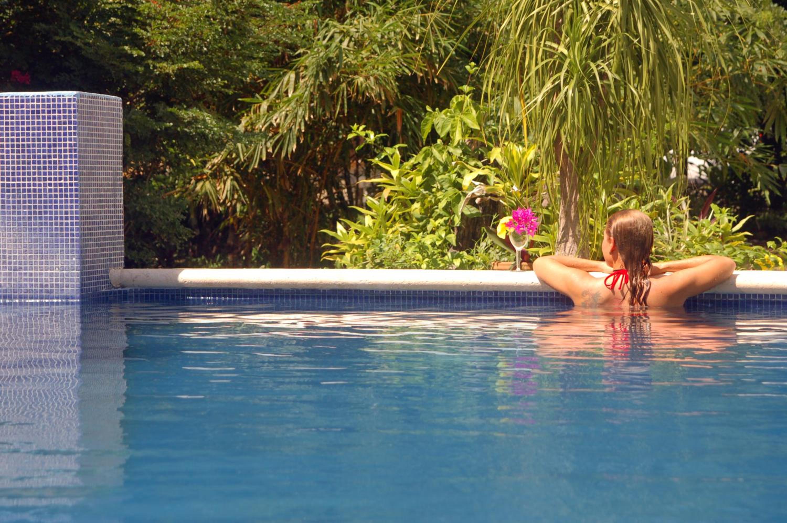 Deluxe Suite with Private Pool photo 3