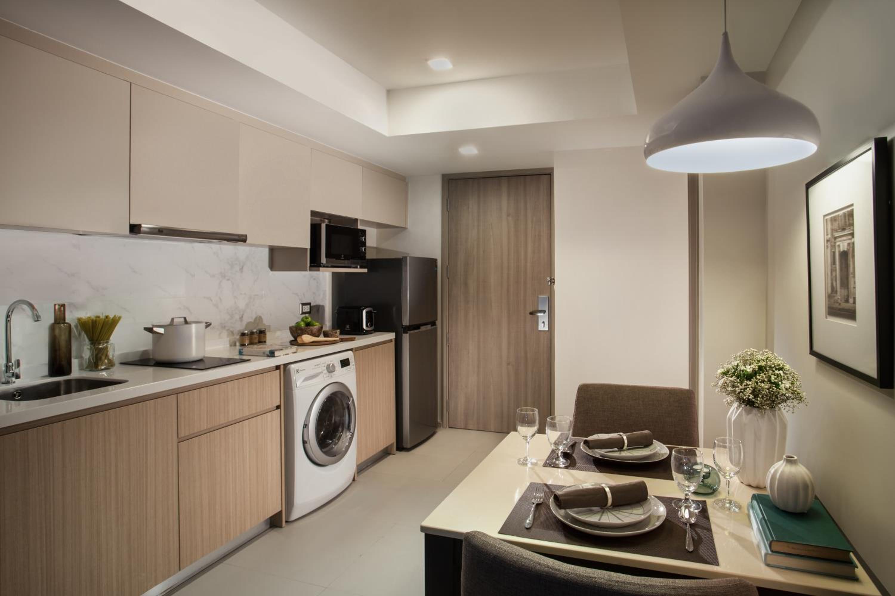 Executive Studio Room with King-Size Bed photo 2