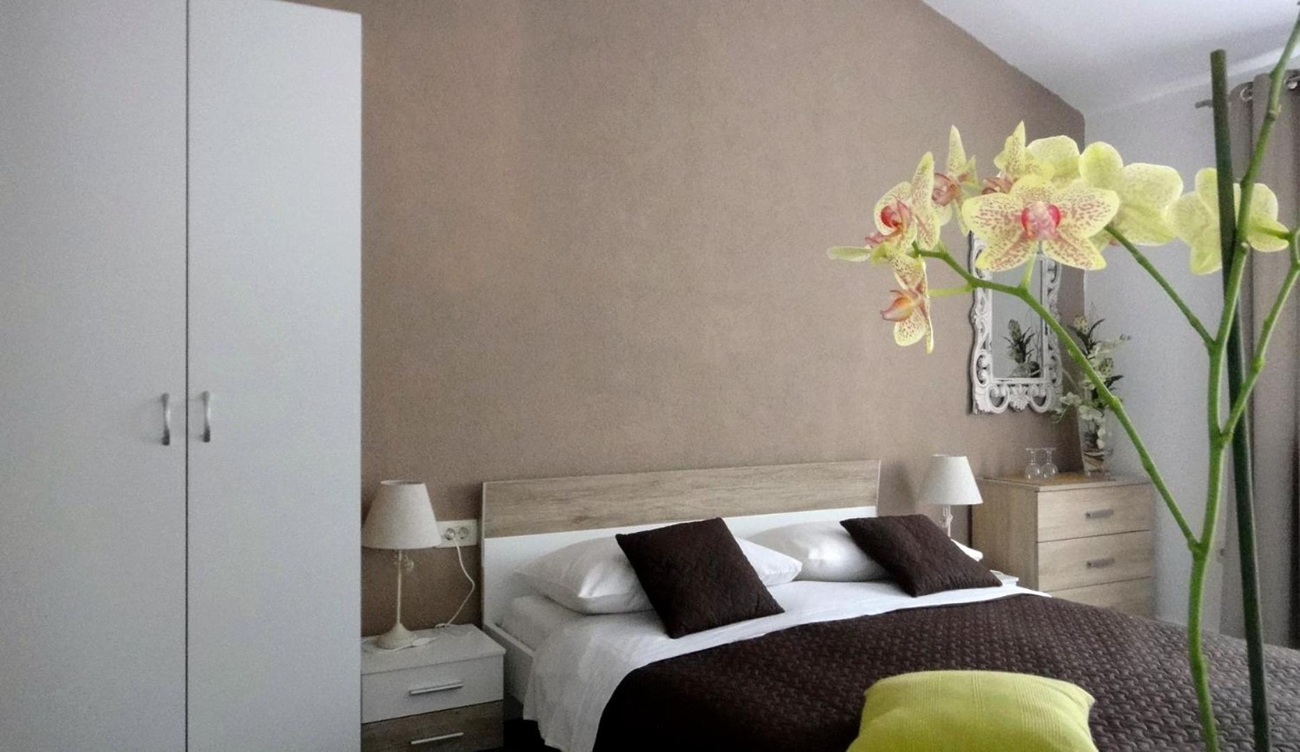 Apartment - Photo 1