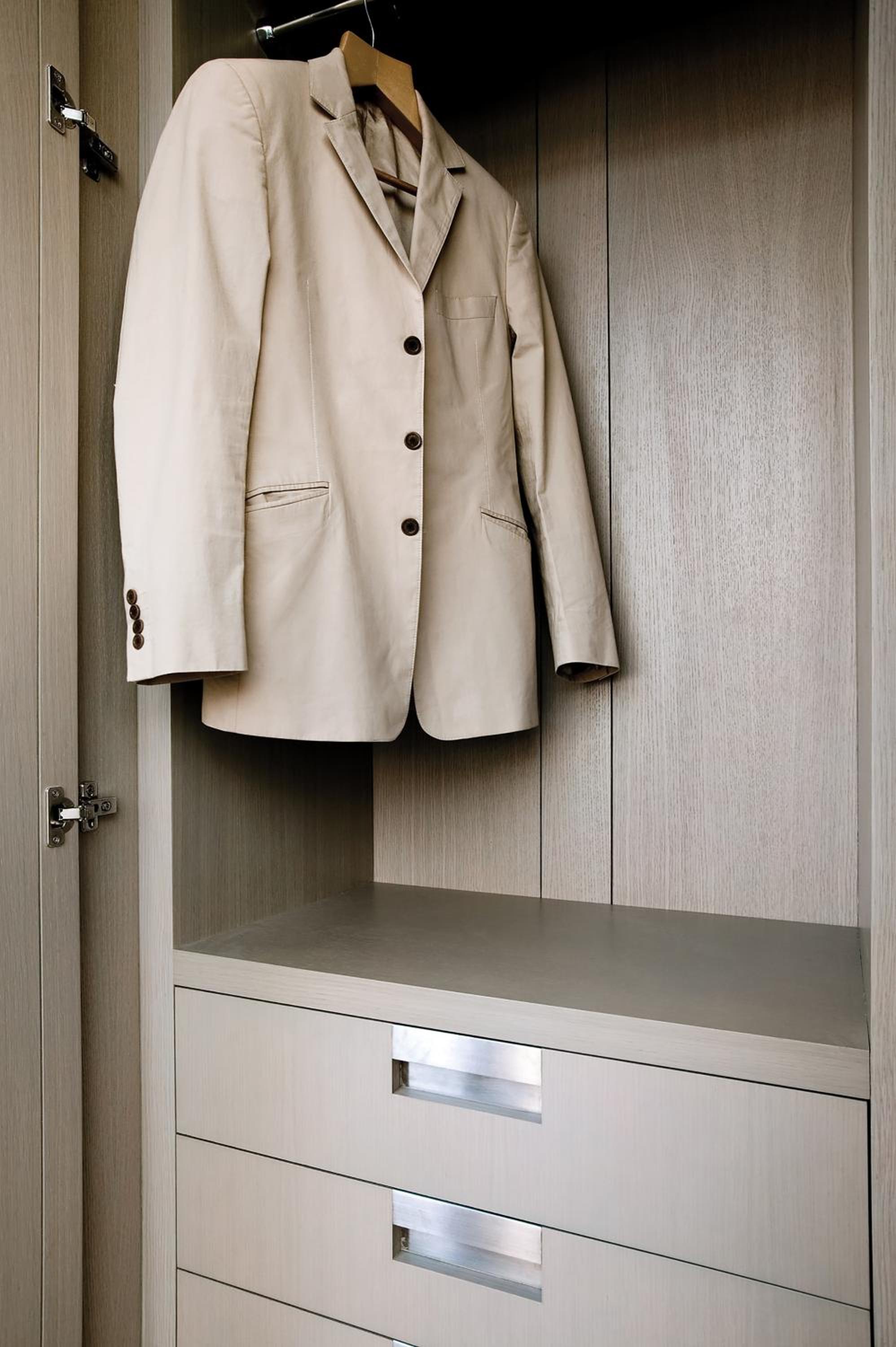 Full Floor Suite Full Floor Suite