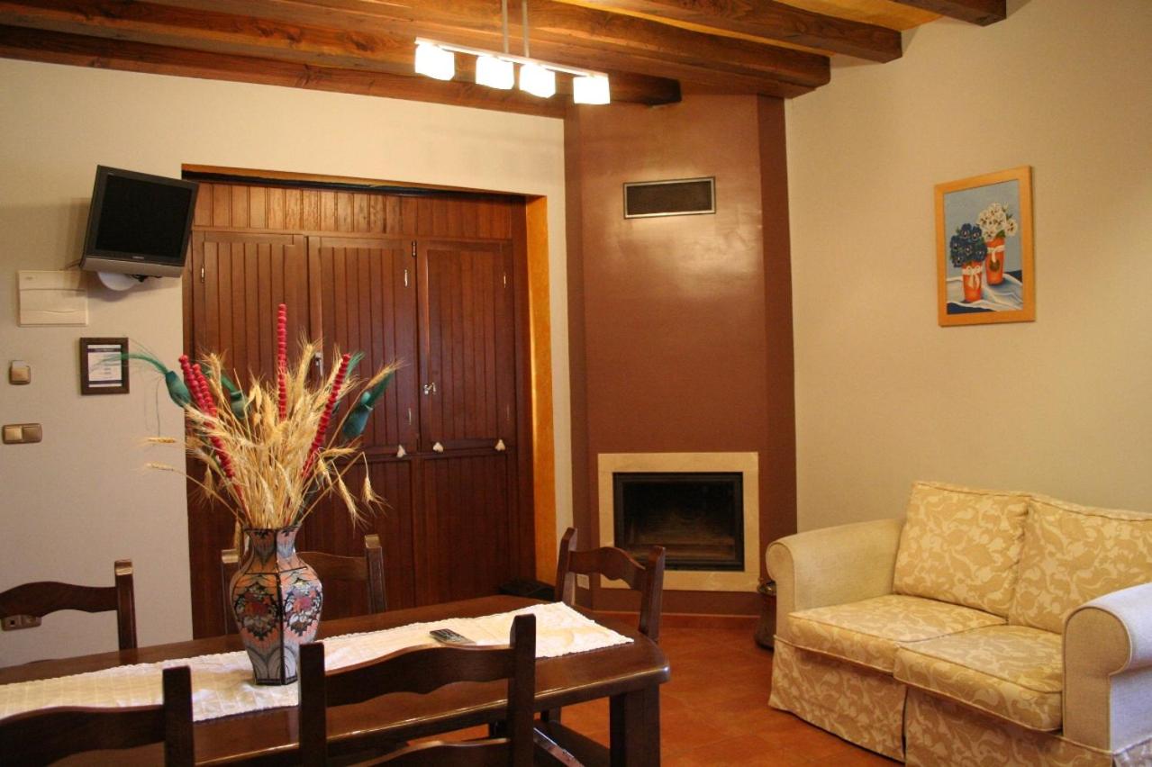 Zurine - Photo 2