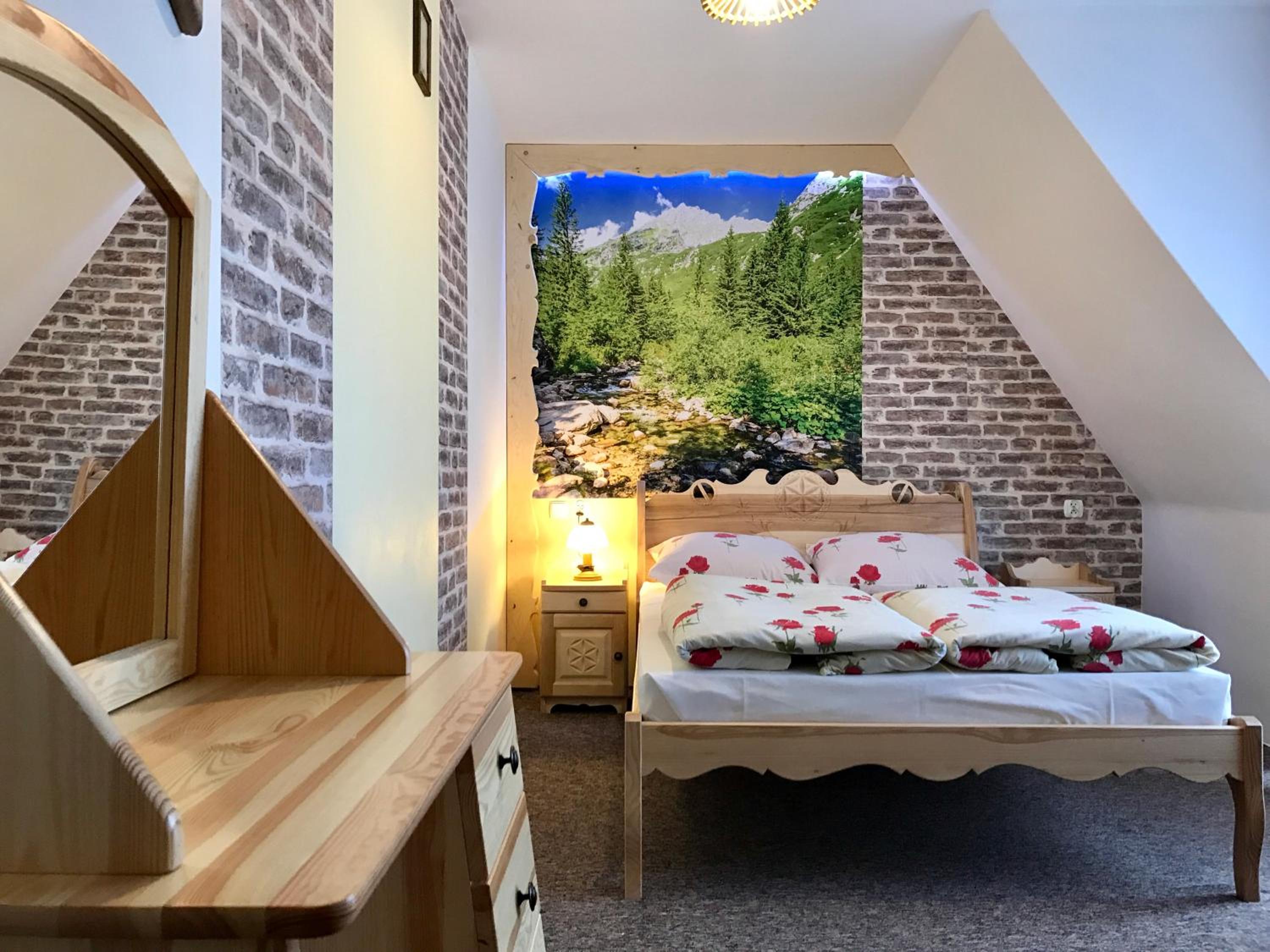 Double Room with Balcony - Photo 7