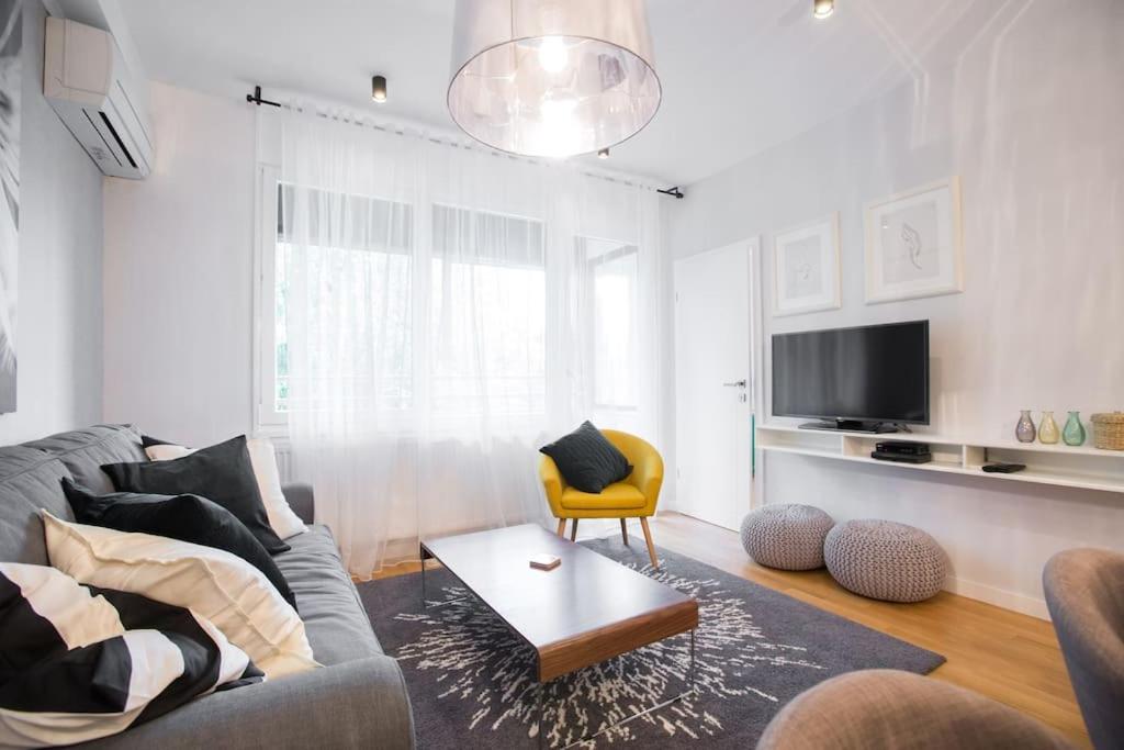 Apartment - Photo 13