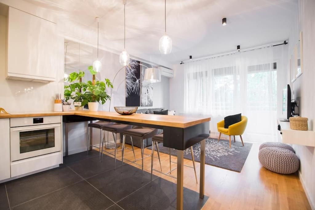 Apartment - Photo 15