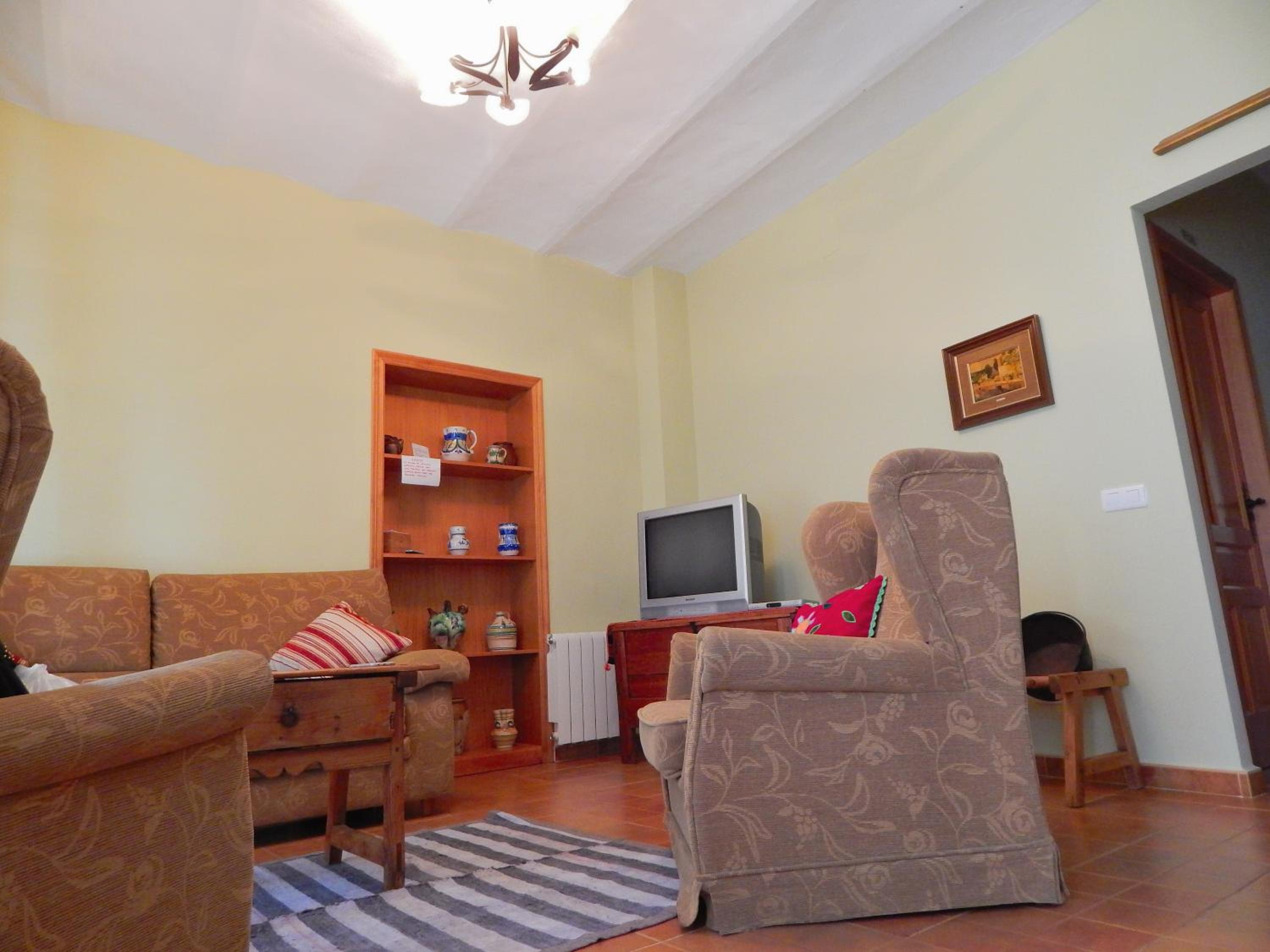 Four-Bedroom House photo 2