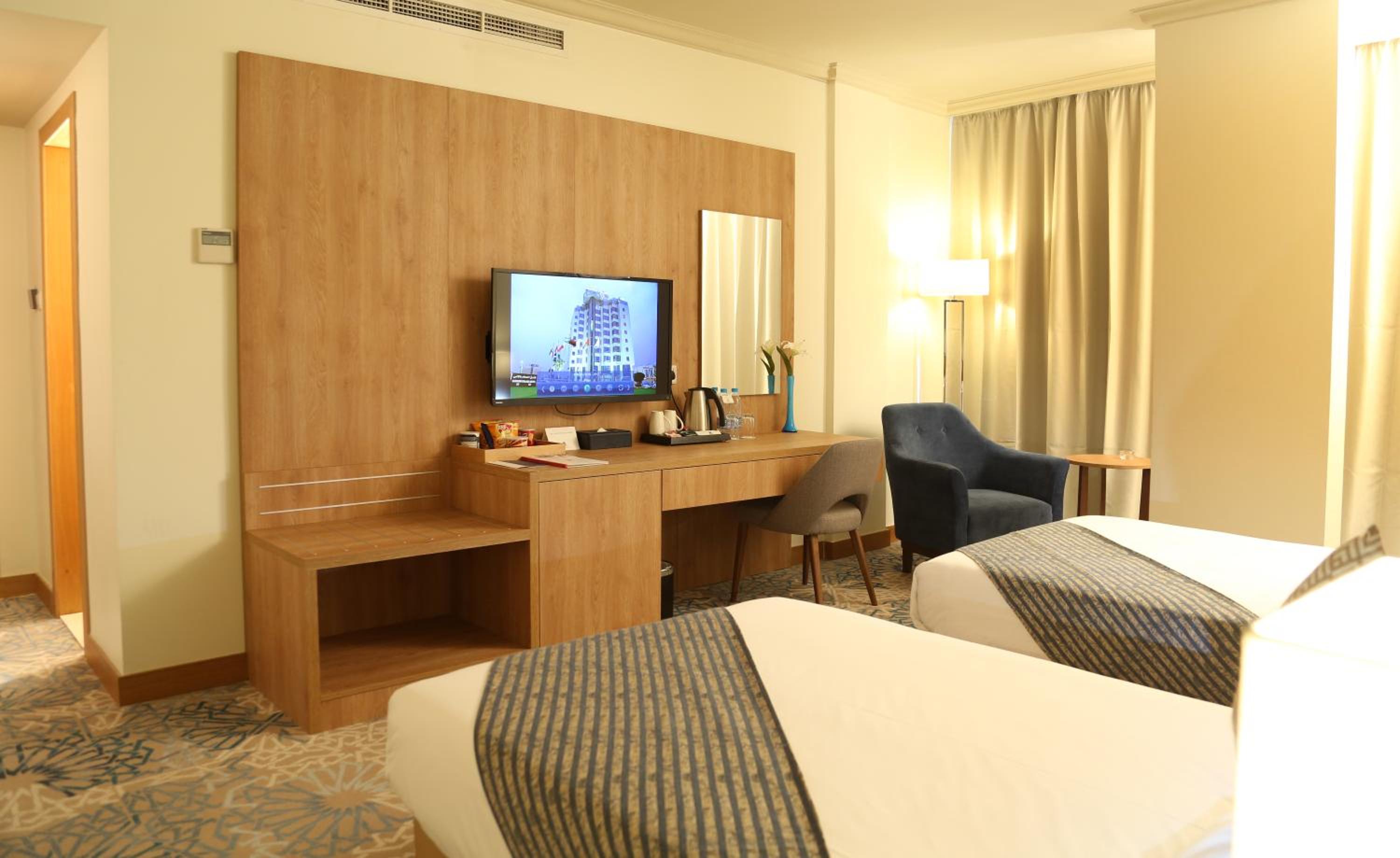 Twin Room - Photo 1