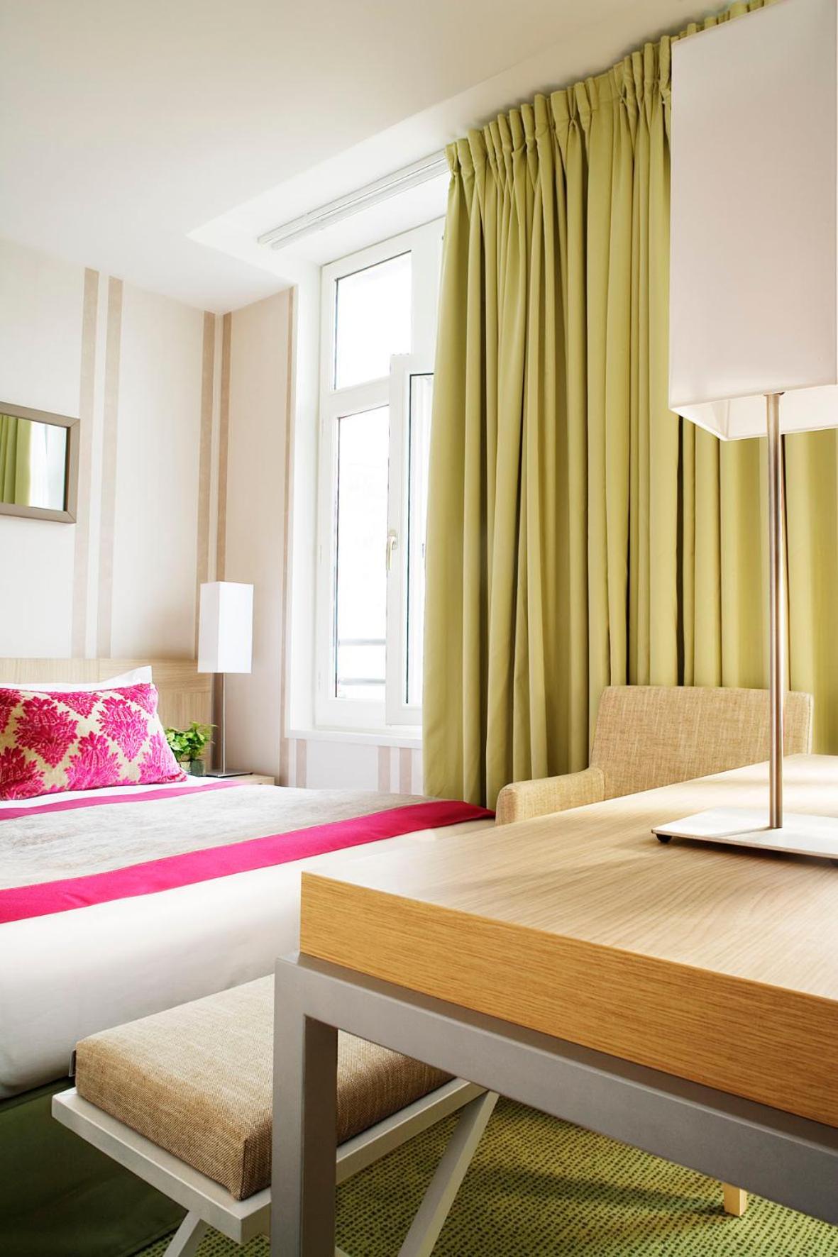 Standard Double or Twin Room photo 1