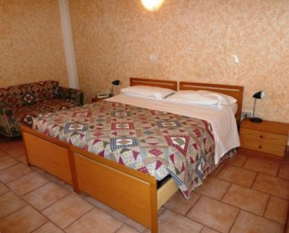 Double or Twin Room - Photo 1