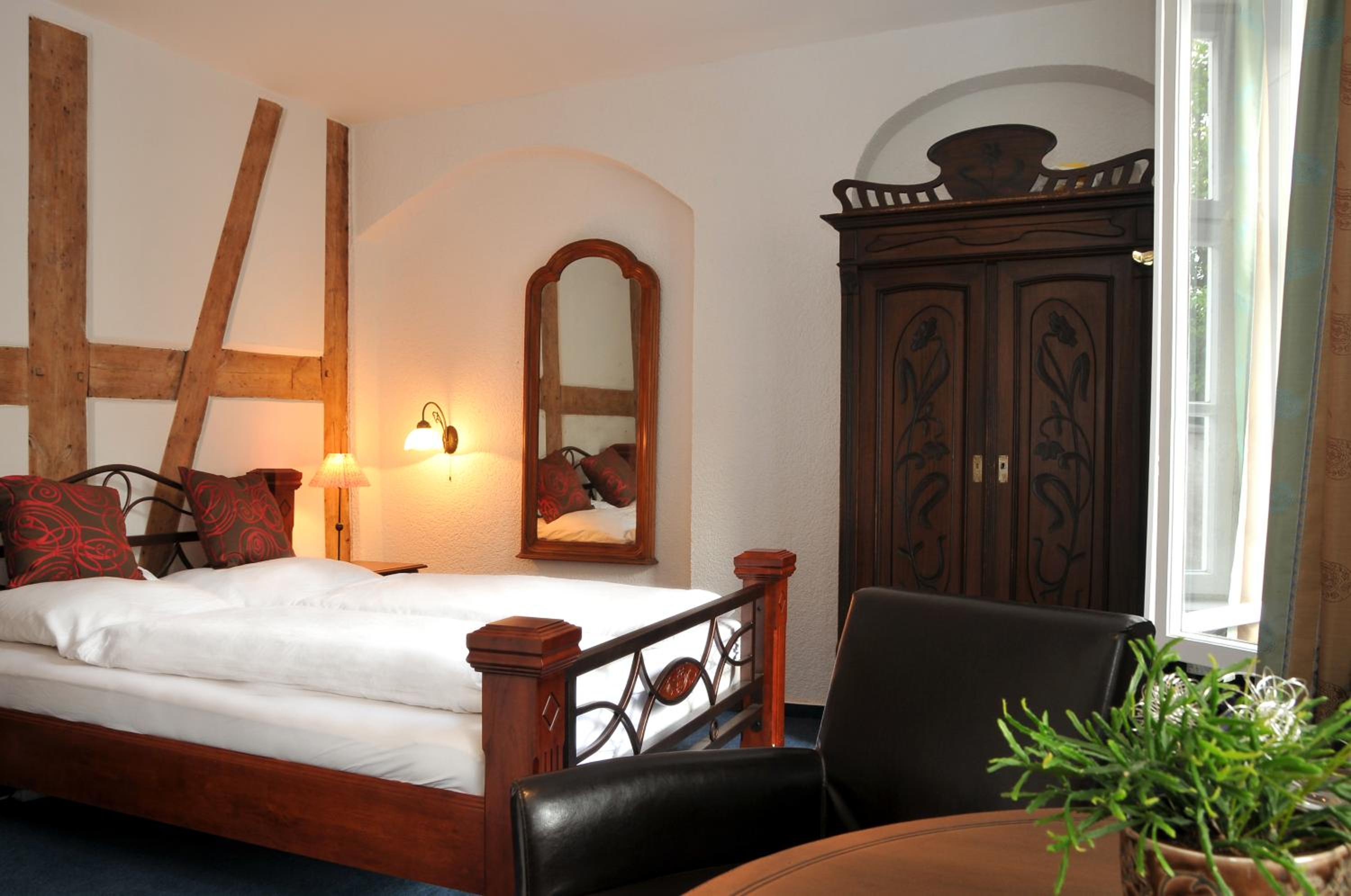 Double Room - Photo 6