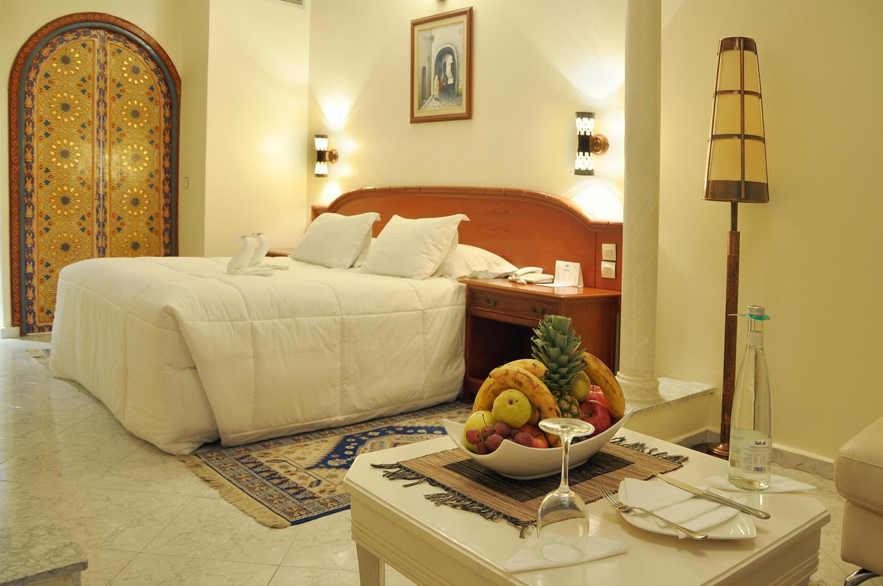 Deluxe Double or Twin Room - Photo 4
