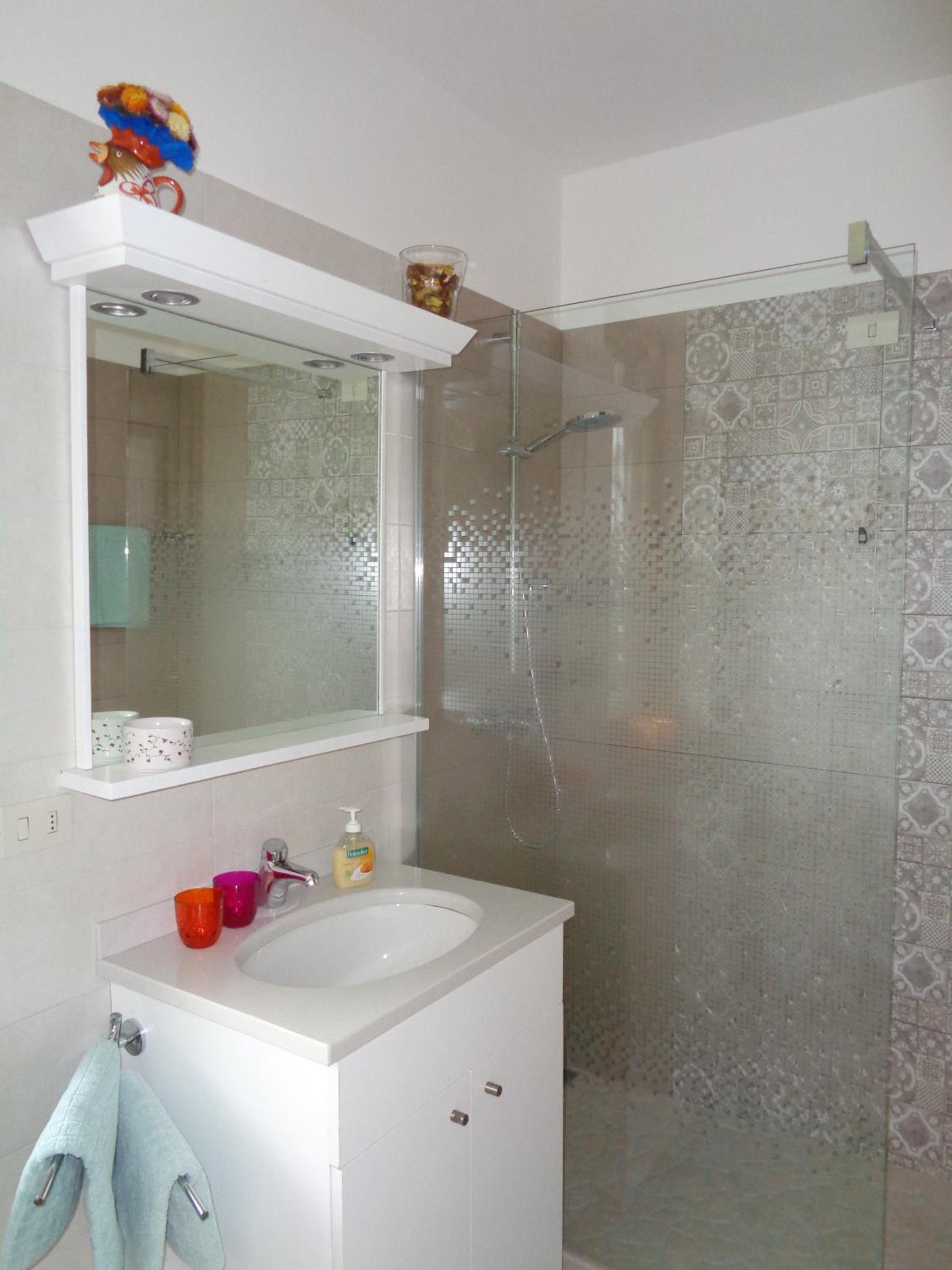 Triple Room with Private Bathroom photo 2