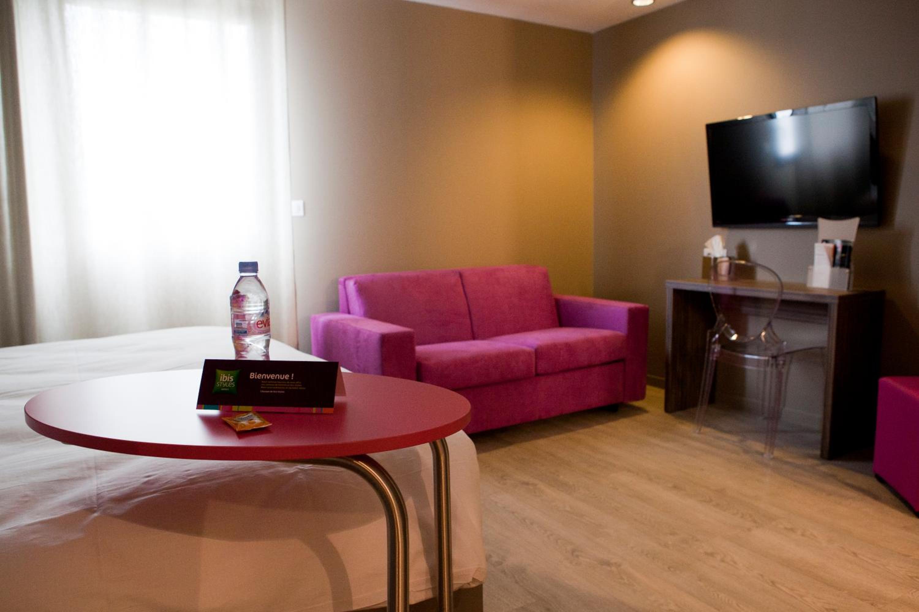 Standard Suite - Photo 4