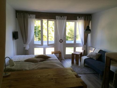Studio Apartment