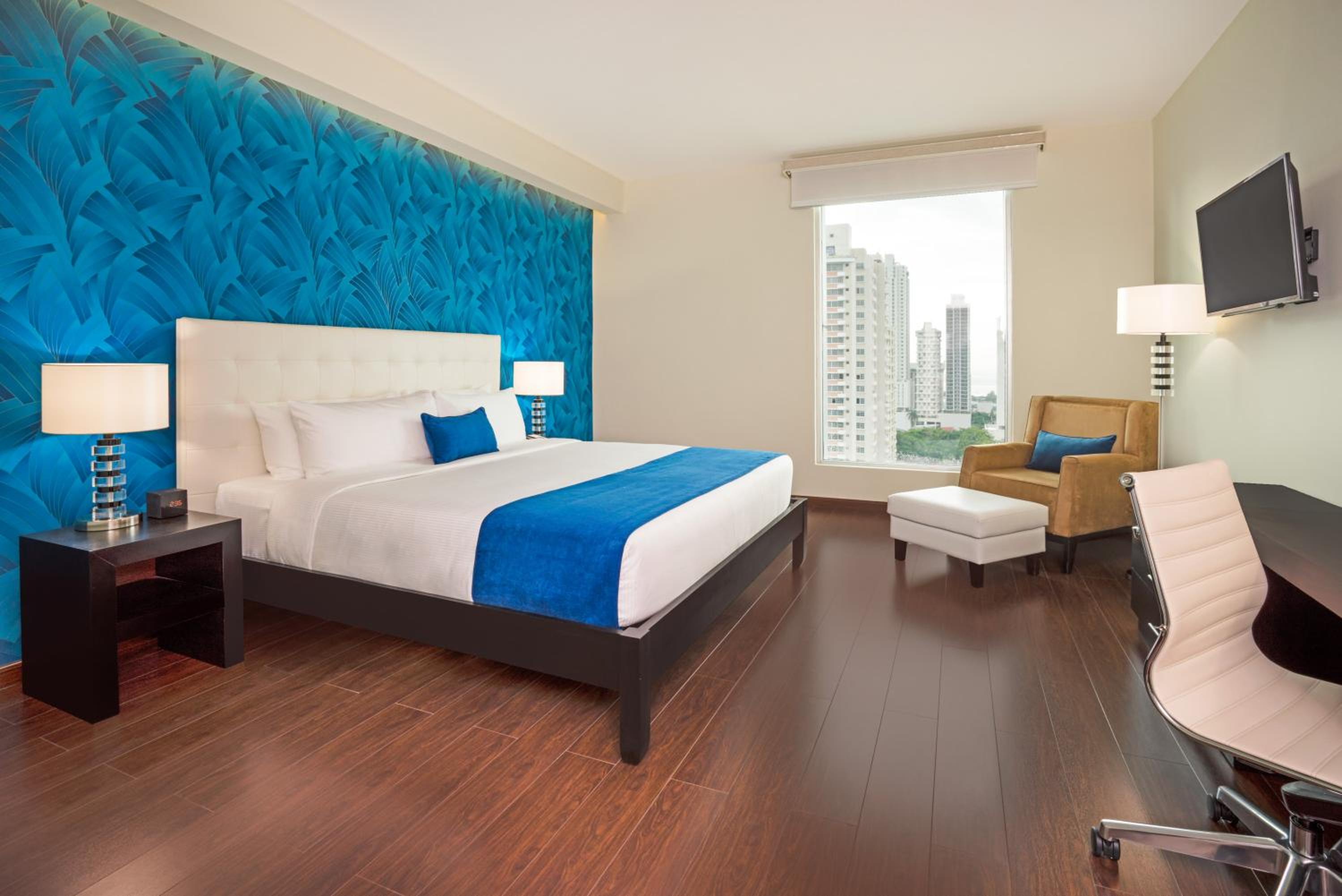 King Room - Non-Smoking