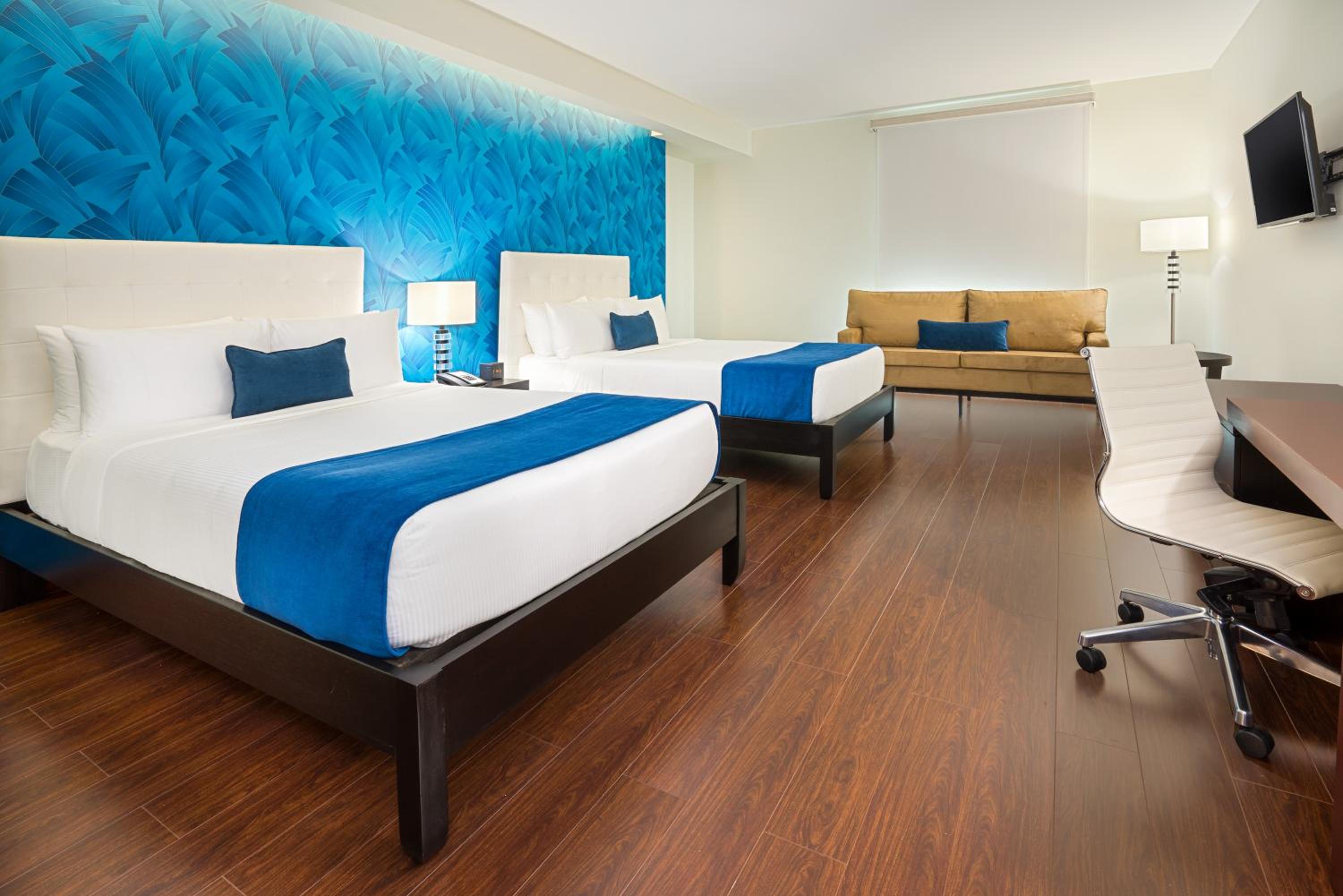 Superior Room 2 Double Beds - Non-Smoking