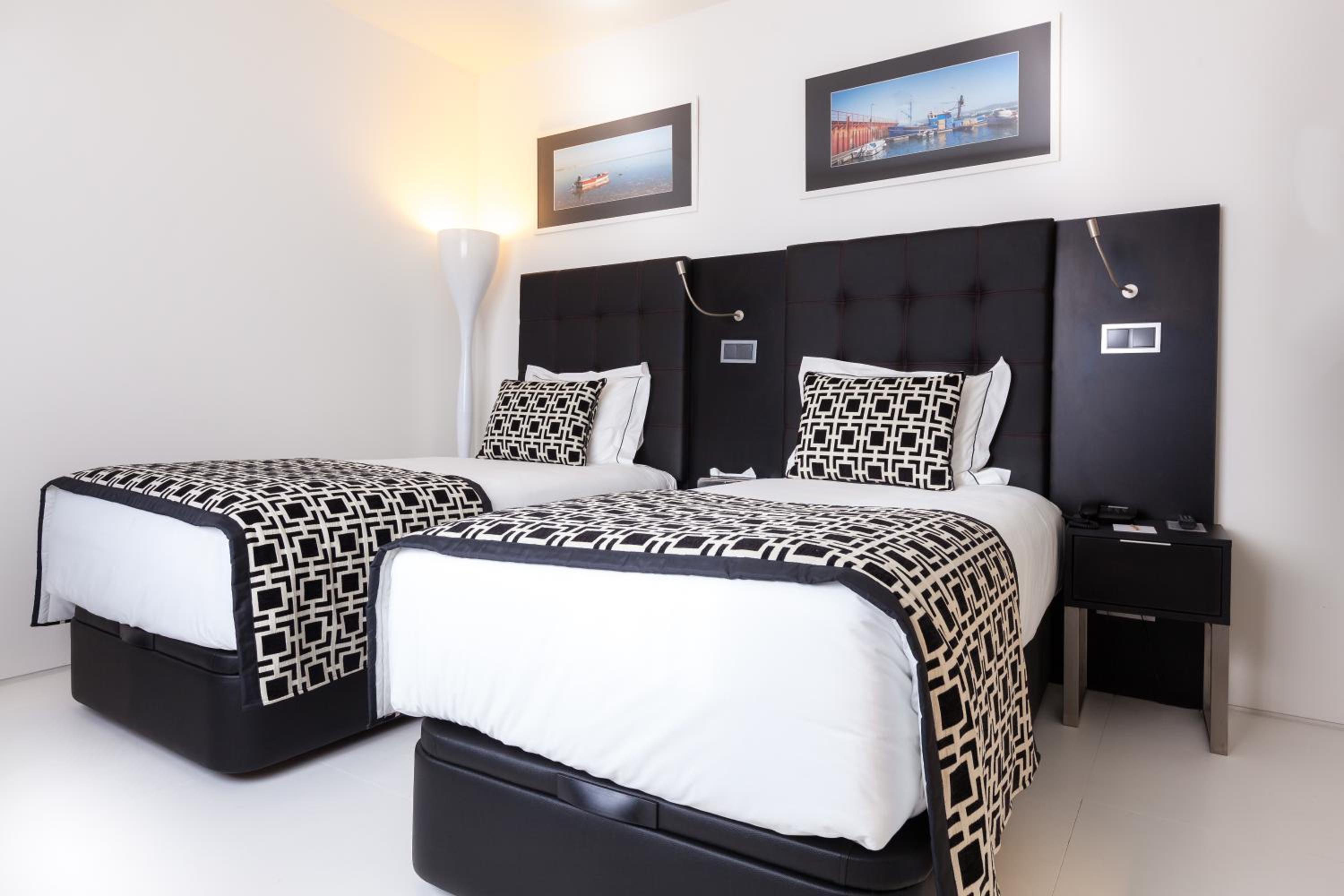 Superior Double or Twin Room photo 2