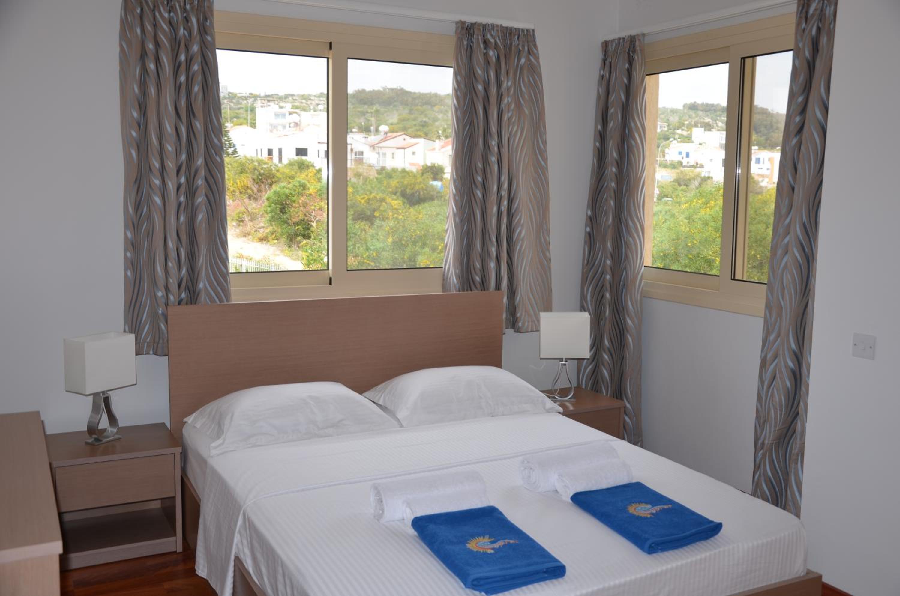 Villa With Private Pool photo 3