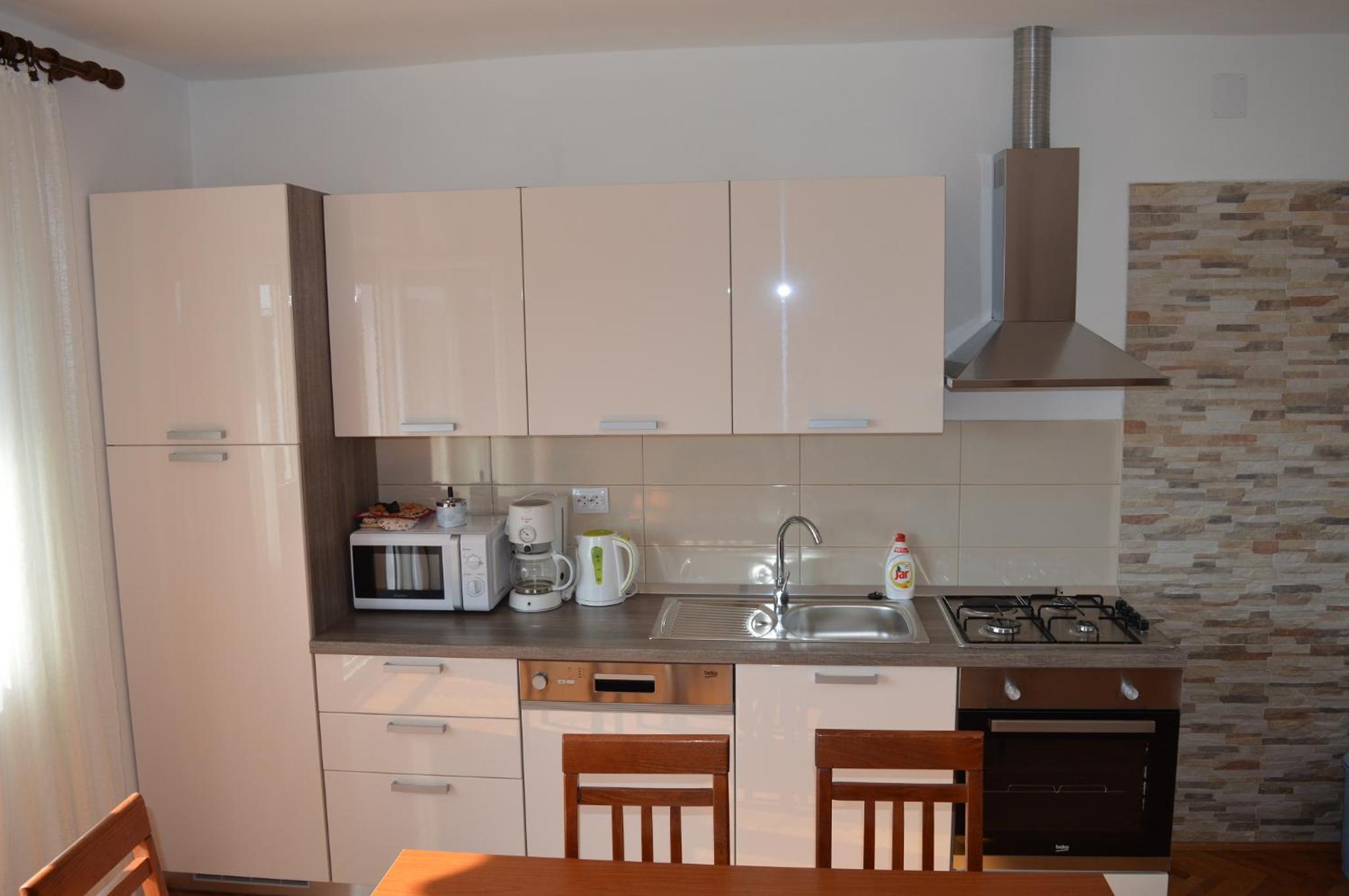 Two-Bedroom Apartment - Photo 18