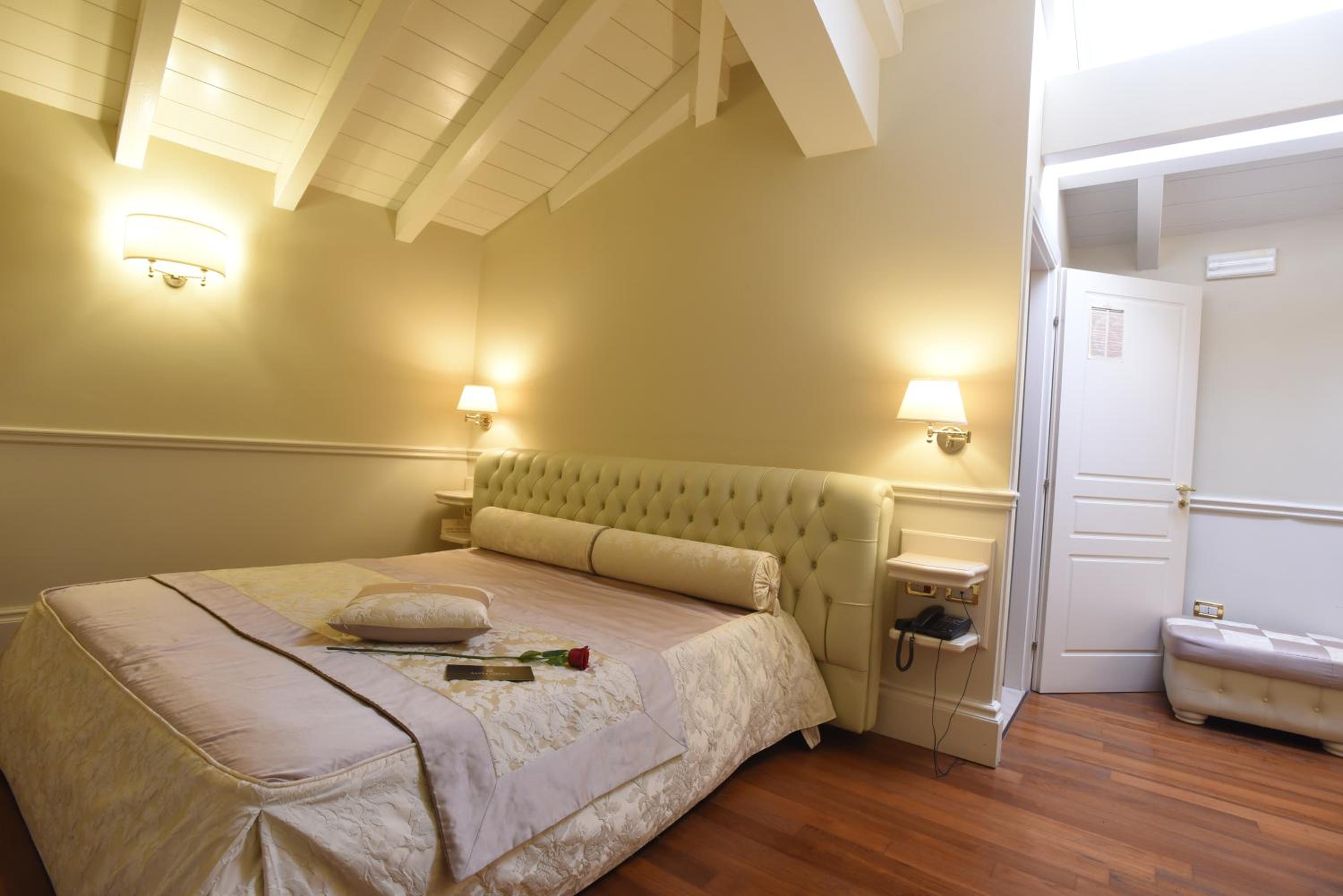 Classic Double or Twin Room photo 2