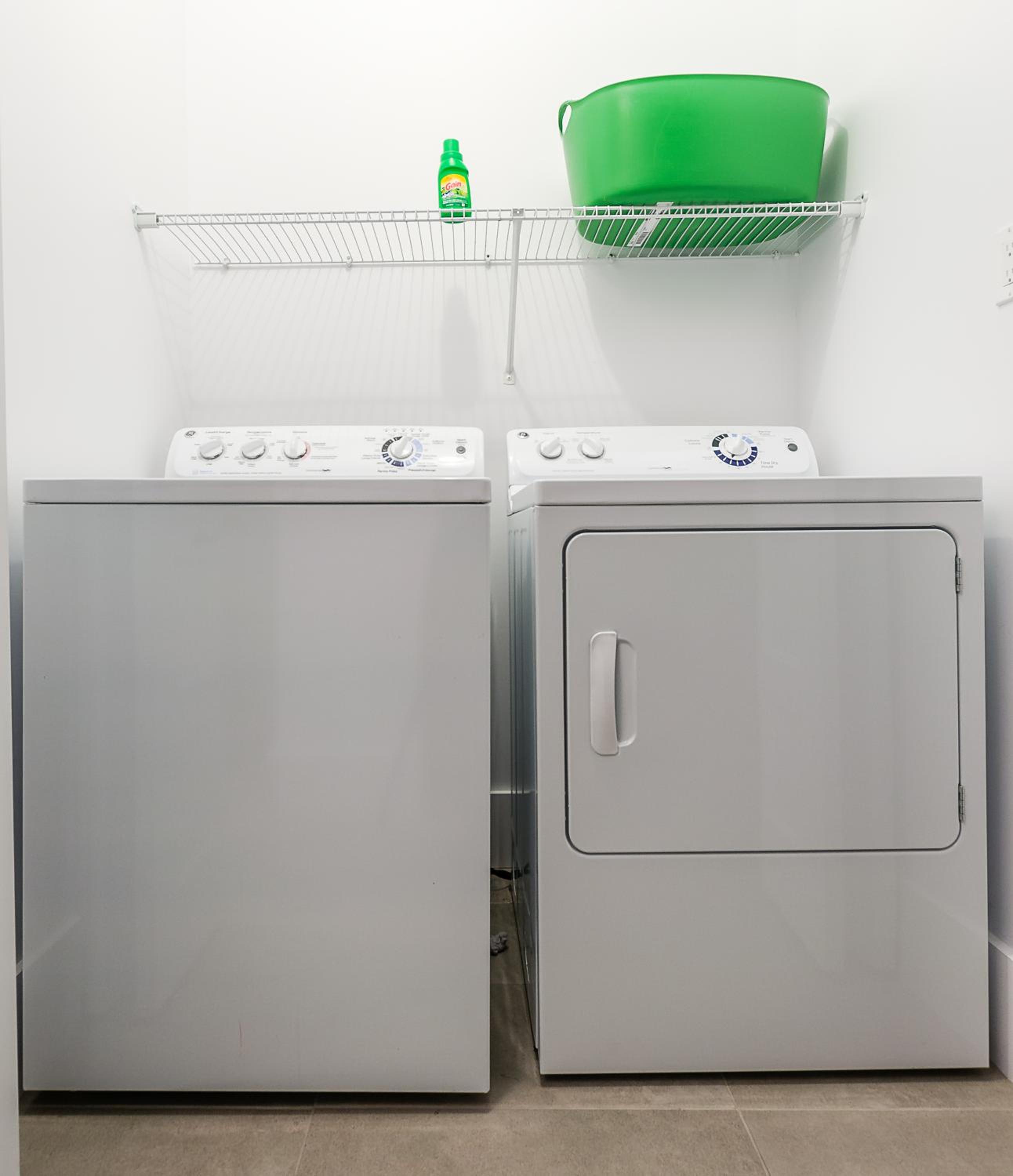 Deluxe One-Bedroom Apartment RC2