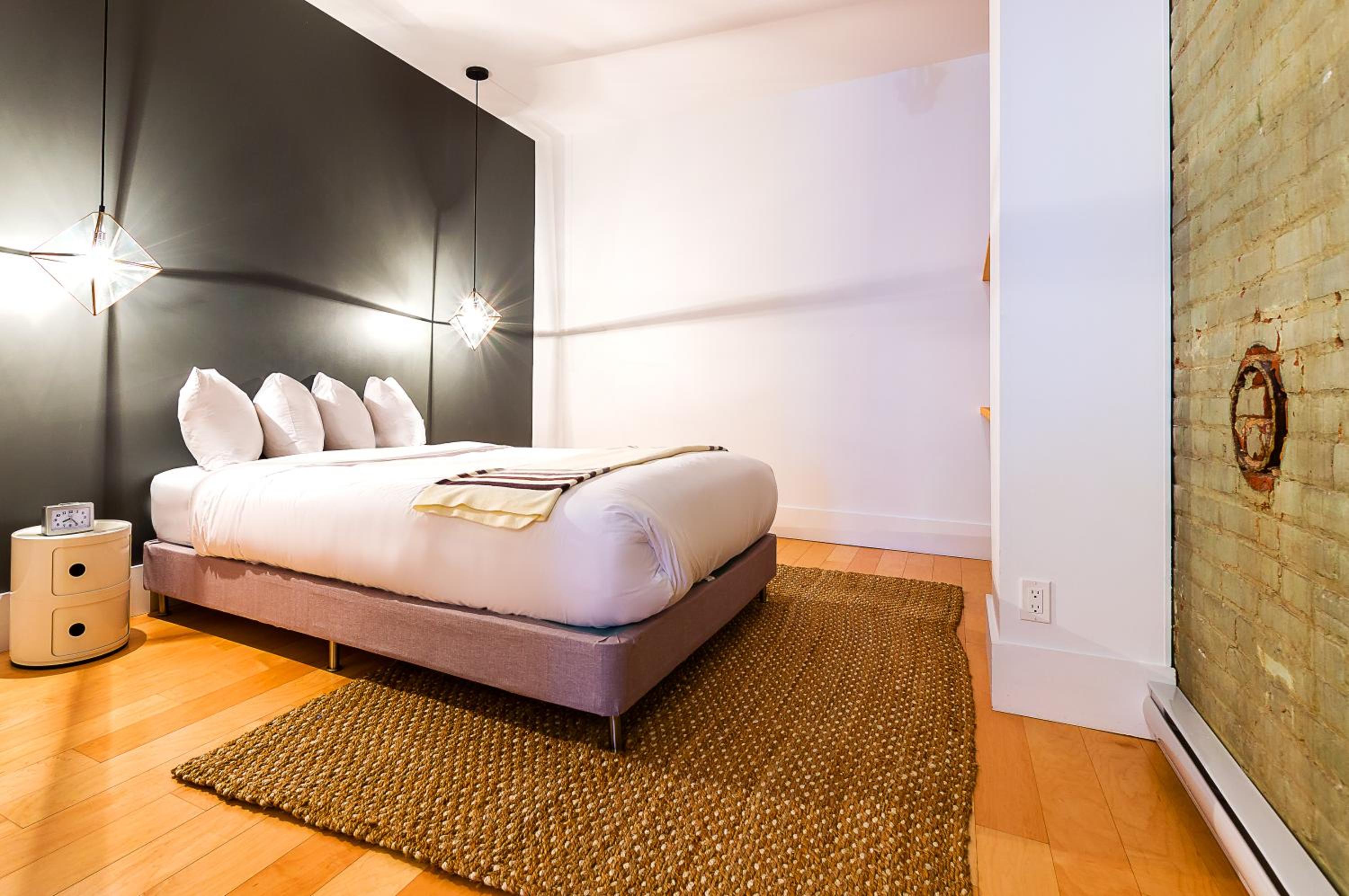 Two-Bedroom Loft 102 thumbnail 6