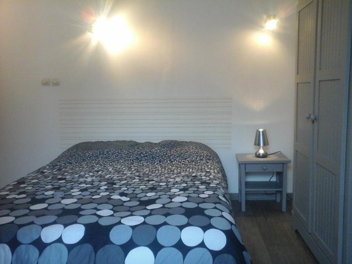 Two-Bedroom House photo 3