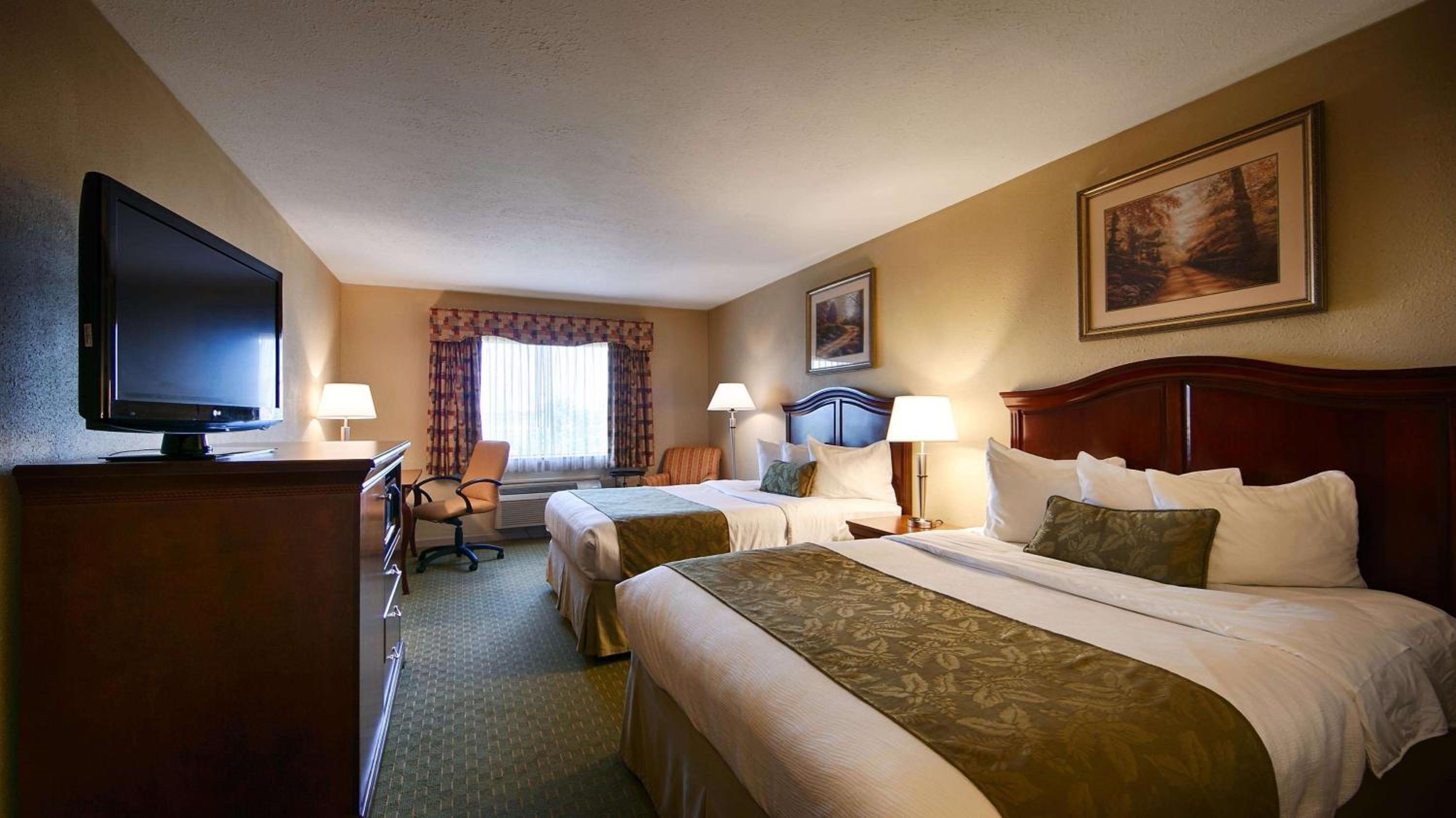 Double Room with Two Double Beds - Non-Smoking photo 1