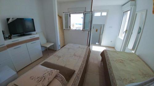 Apartment - Split Level