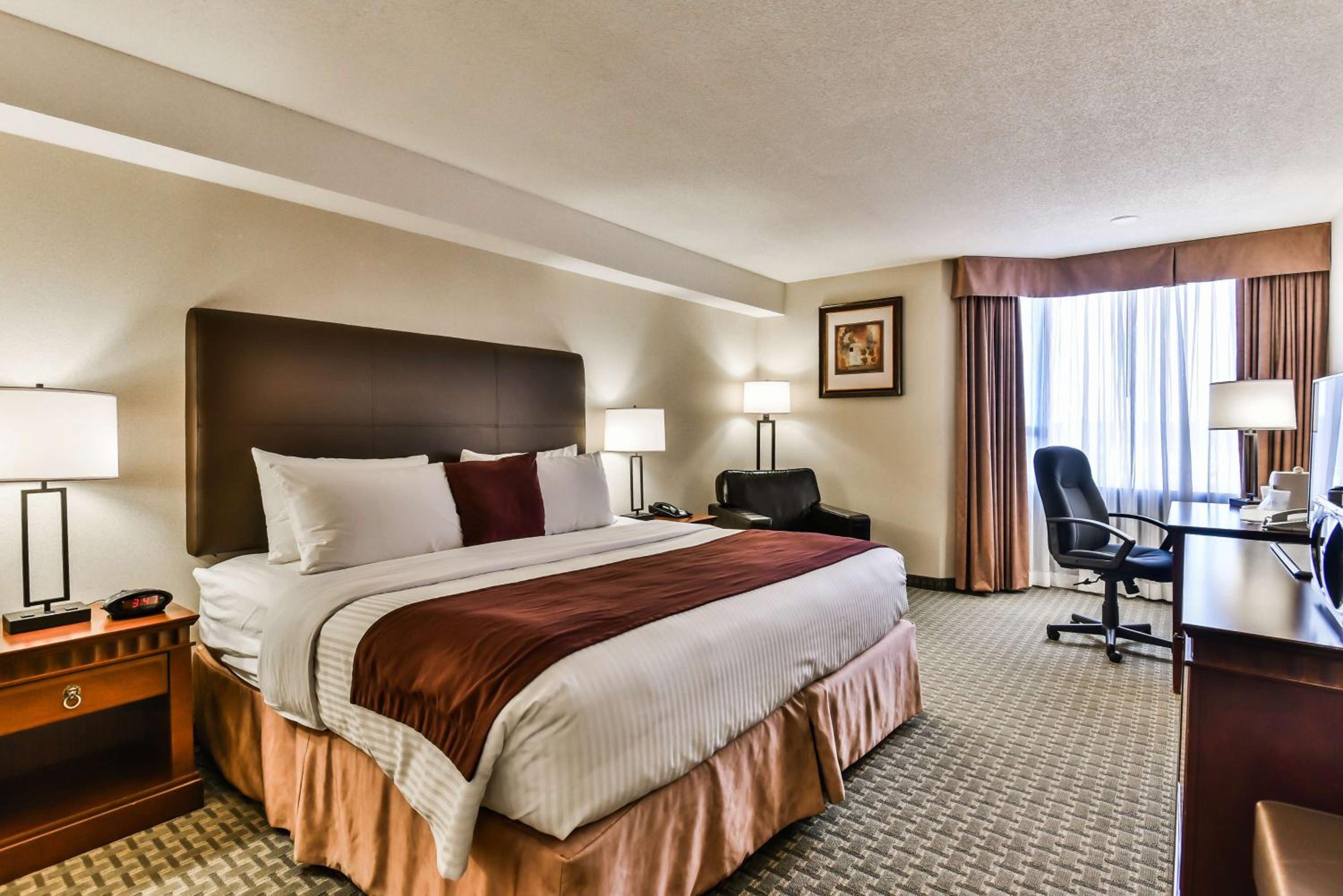 King Room - Non-Smoking - Photo 1