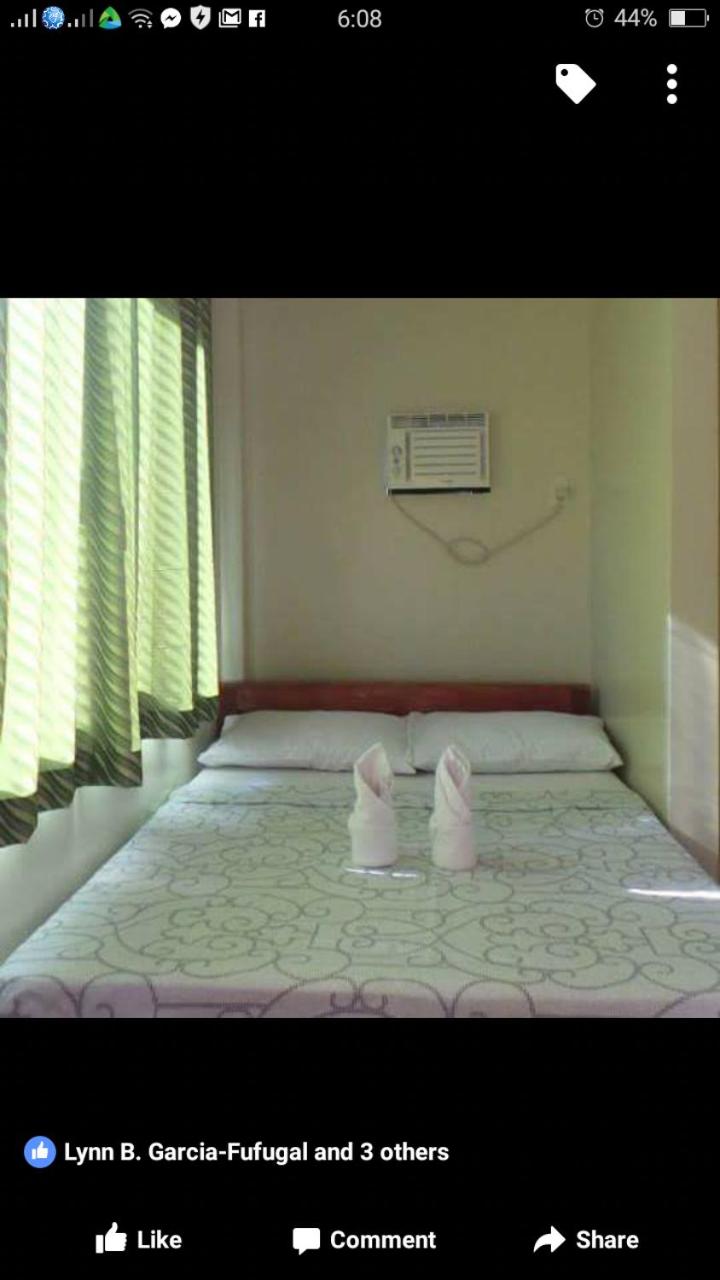 Double Room with Private Bathroom - Photo 2