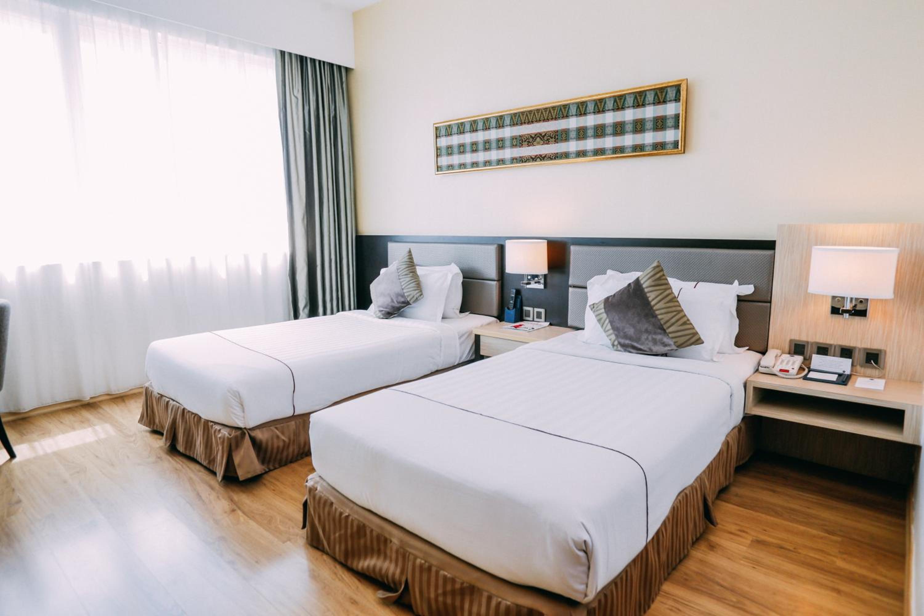 Executive Deluxe Twin Room photo 1