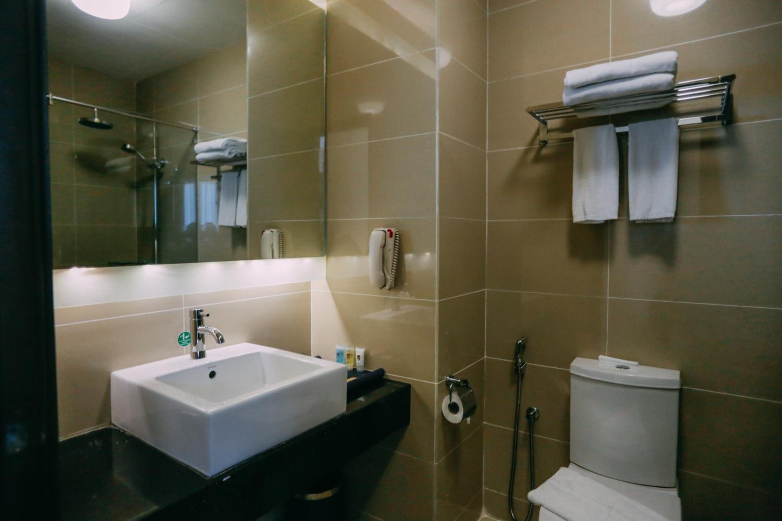 Club Deluxe Queen Room photo 2