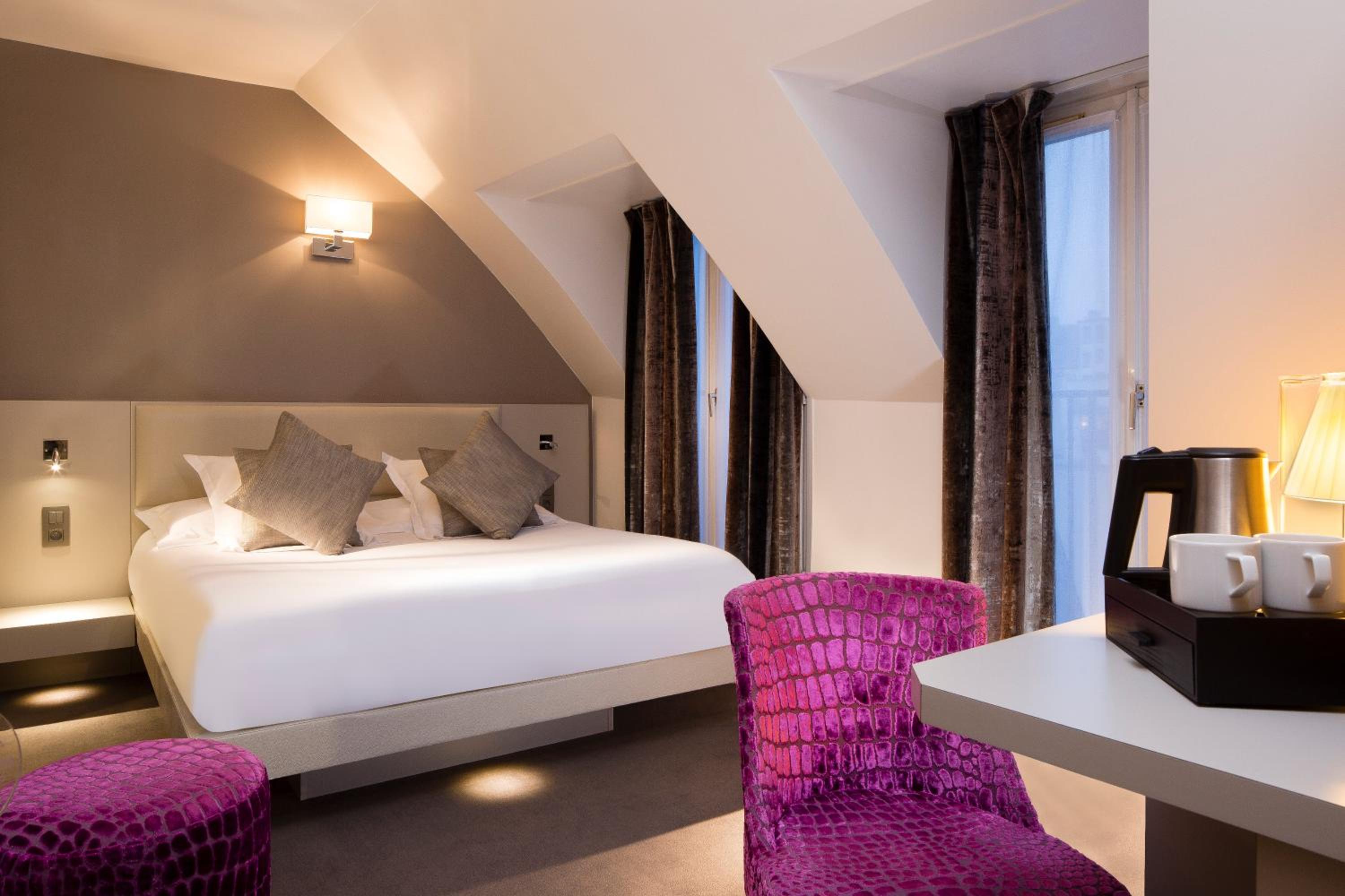 Deluxe Double or Twin Room photo 1