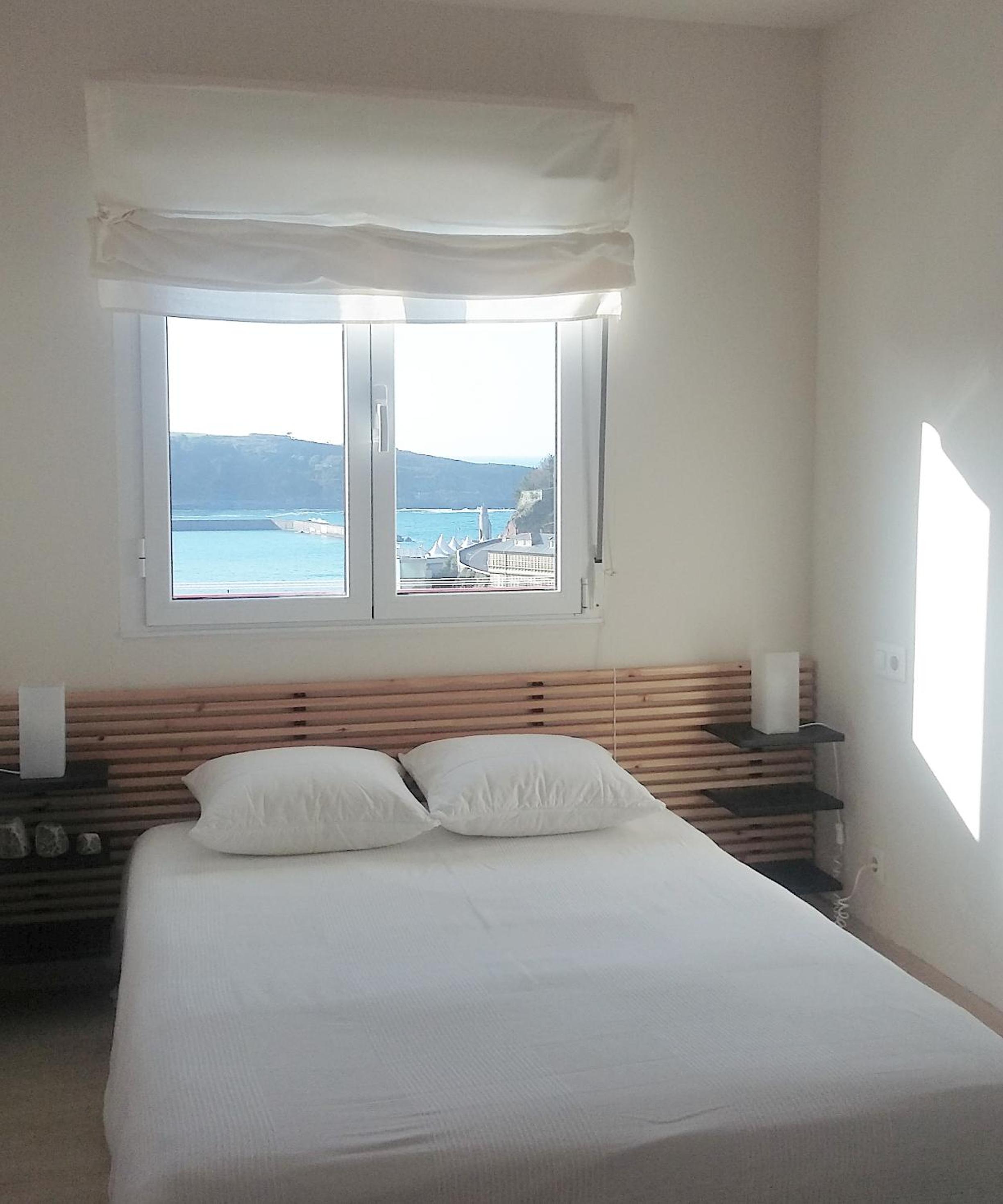 Apartment with Sea View - Photo 16