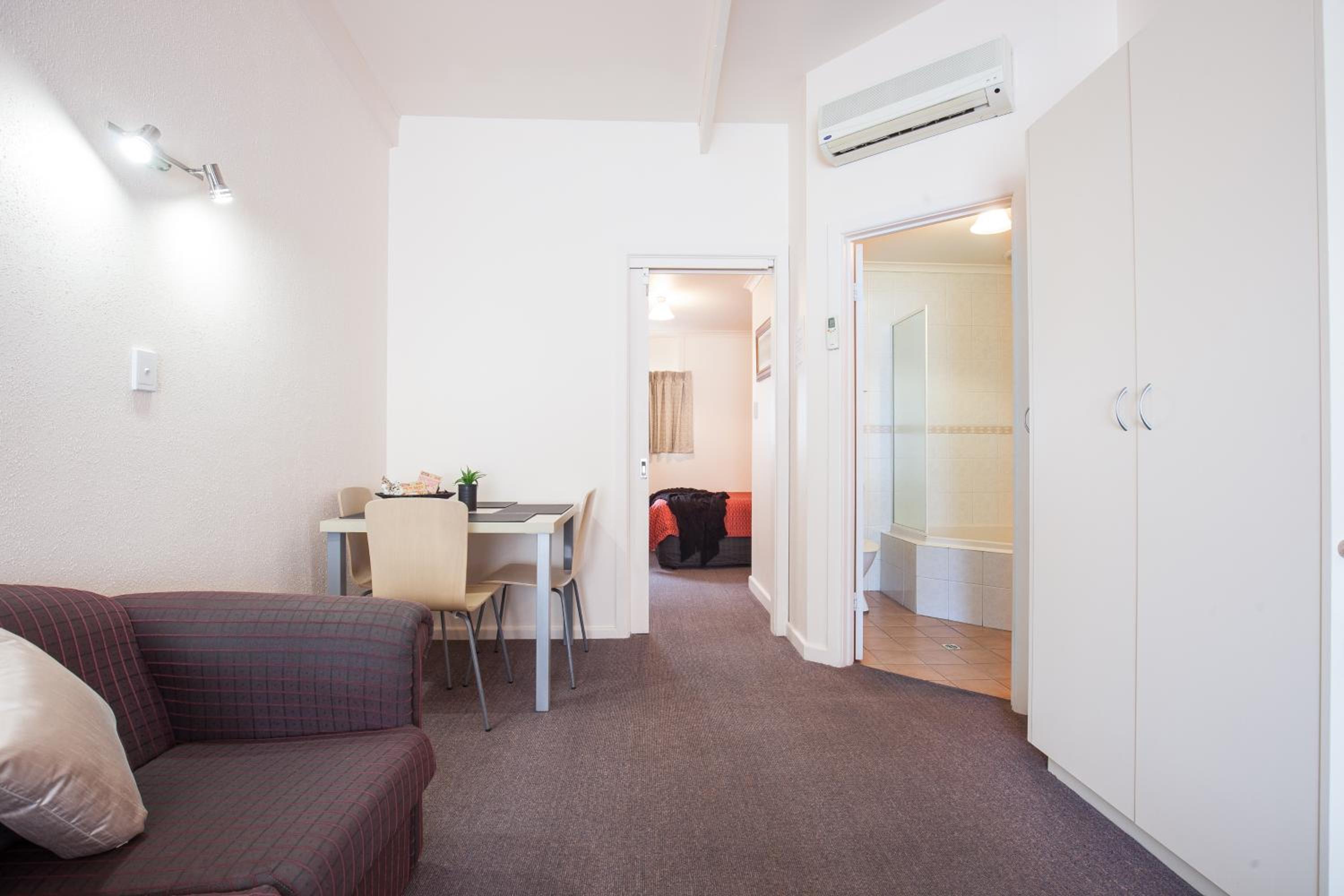 Two-Bedroom Family Room photo 2