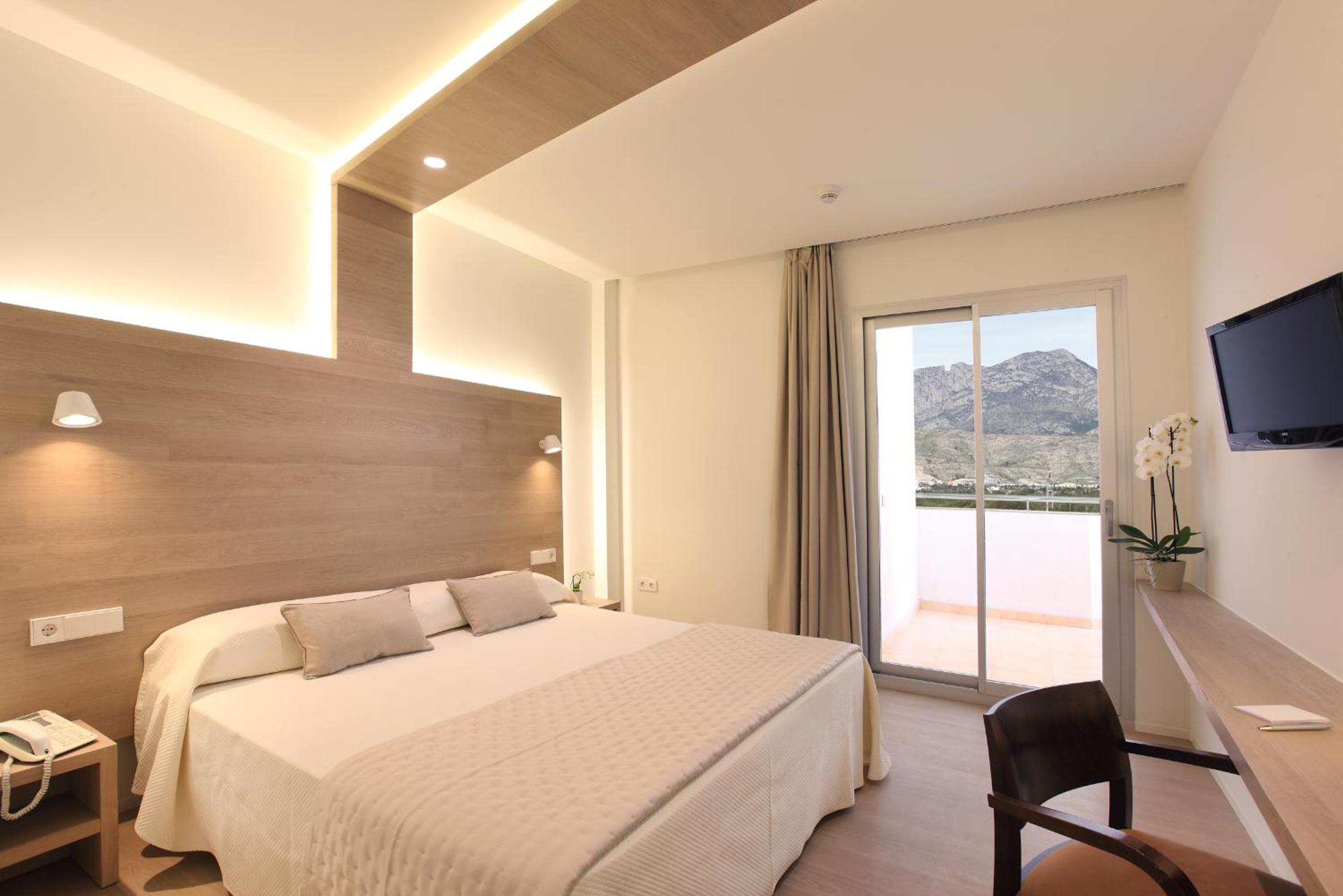 Habitación Doble con Vista (3 Adultos)