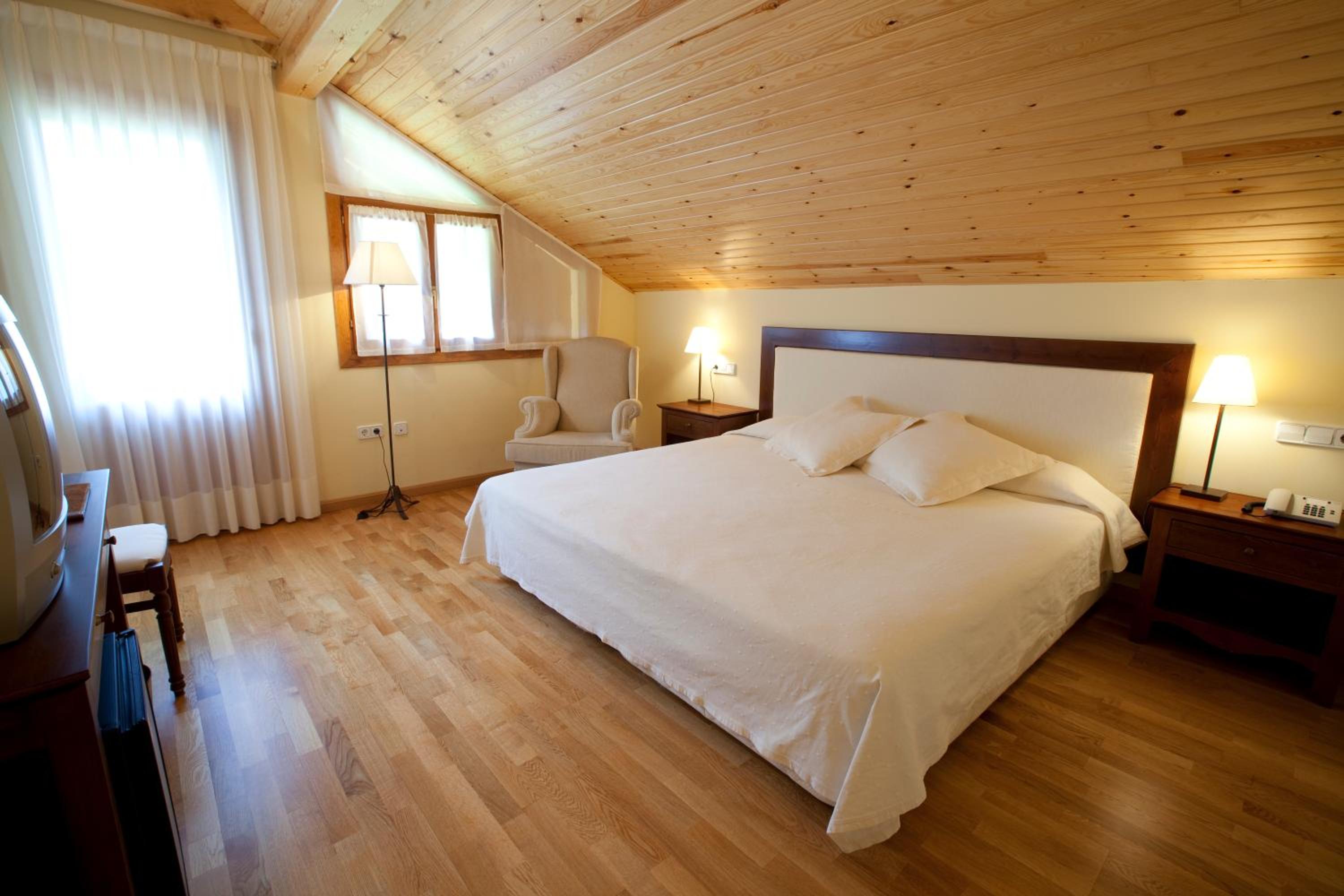 Habitación Doble Superior con Vista al Jardín