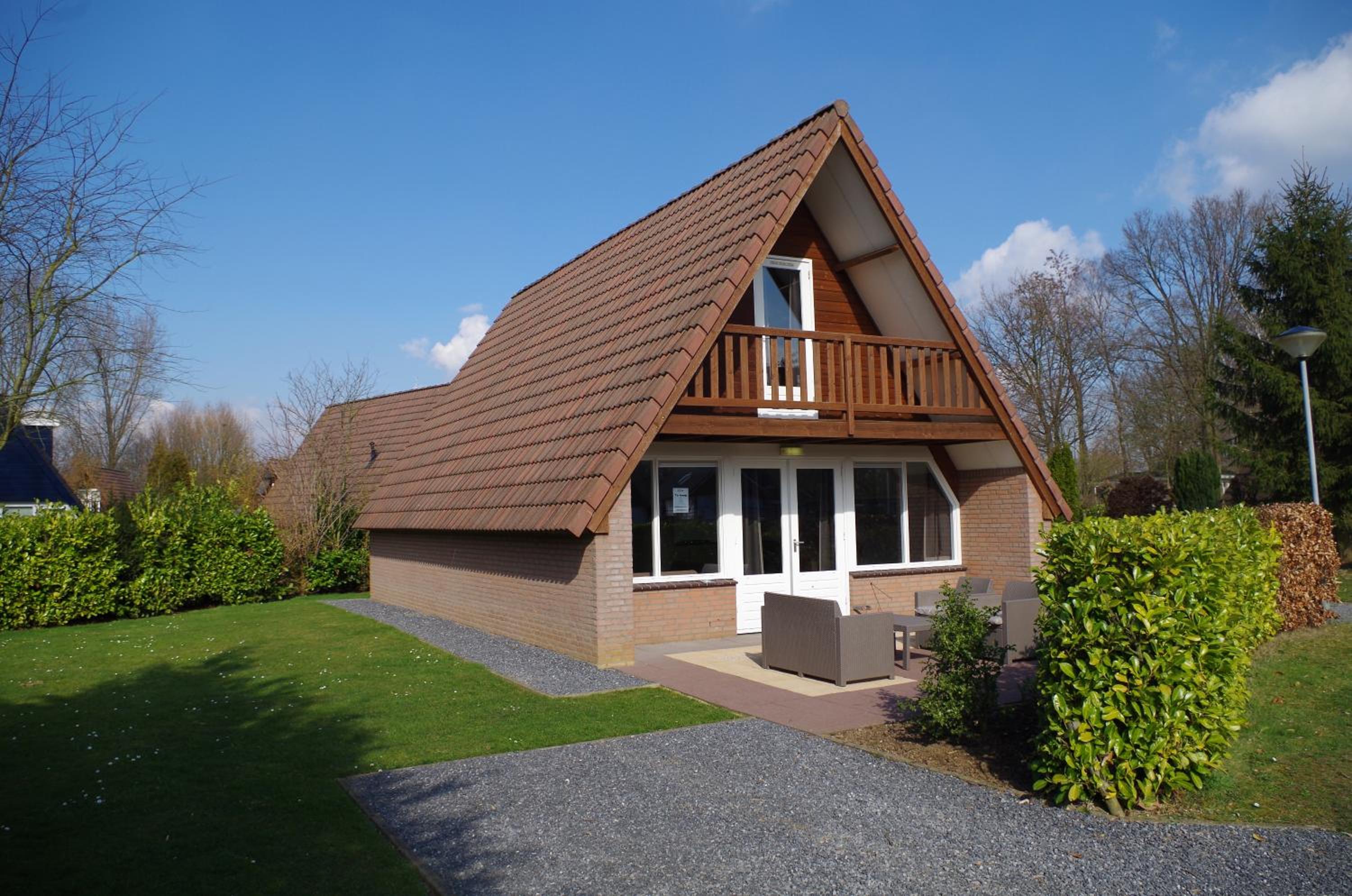 Three Bedroom Bungalow - Aldenborgh 6 photo 2