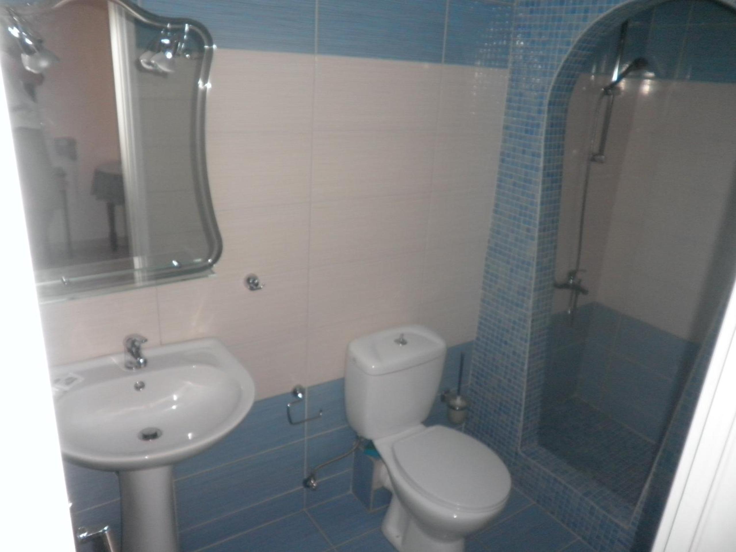 Apartment (3 Adults) - Split Level - Photo 7