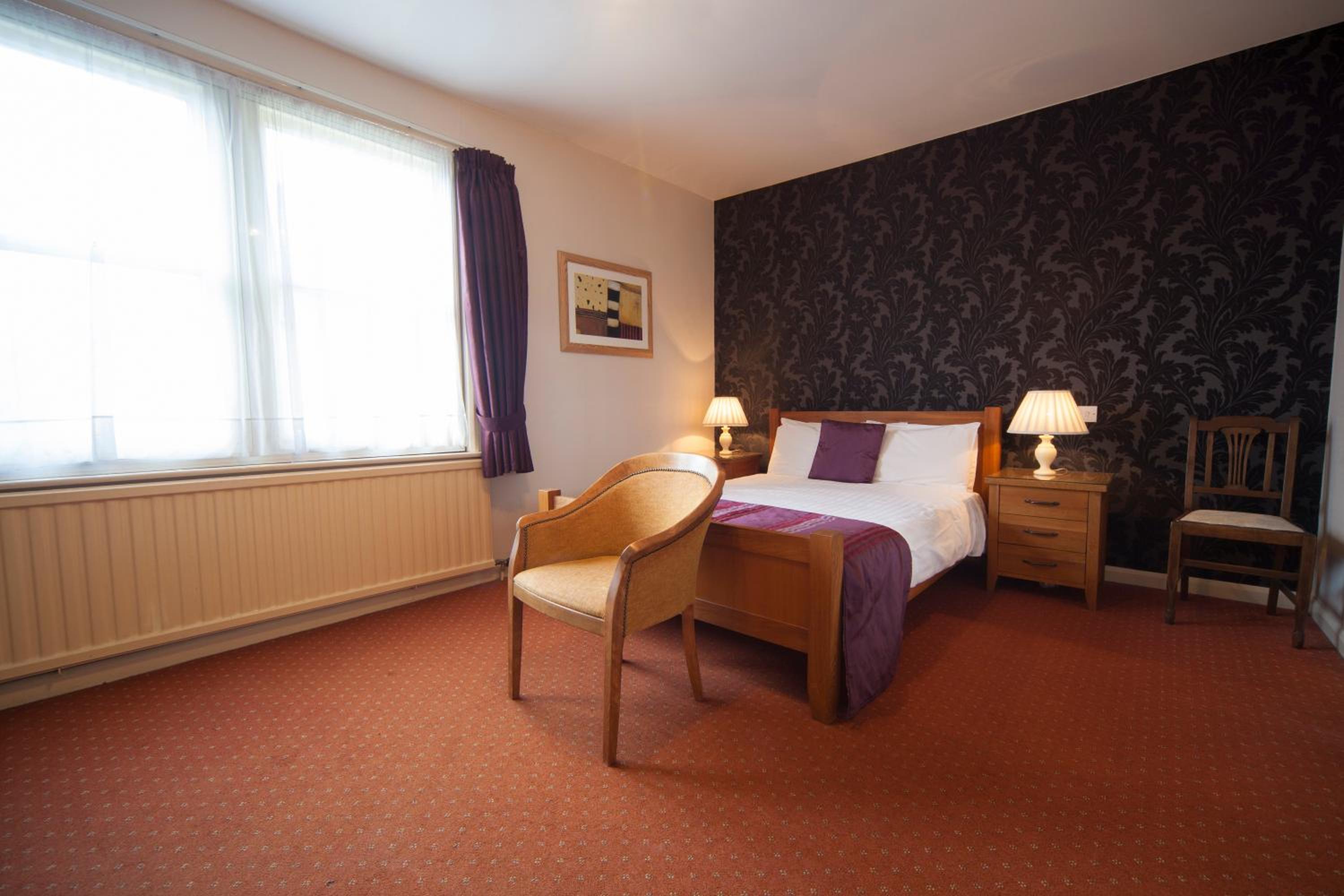 Double Room - Photo 3