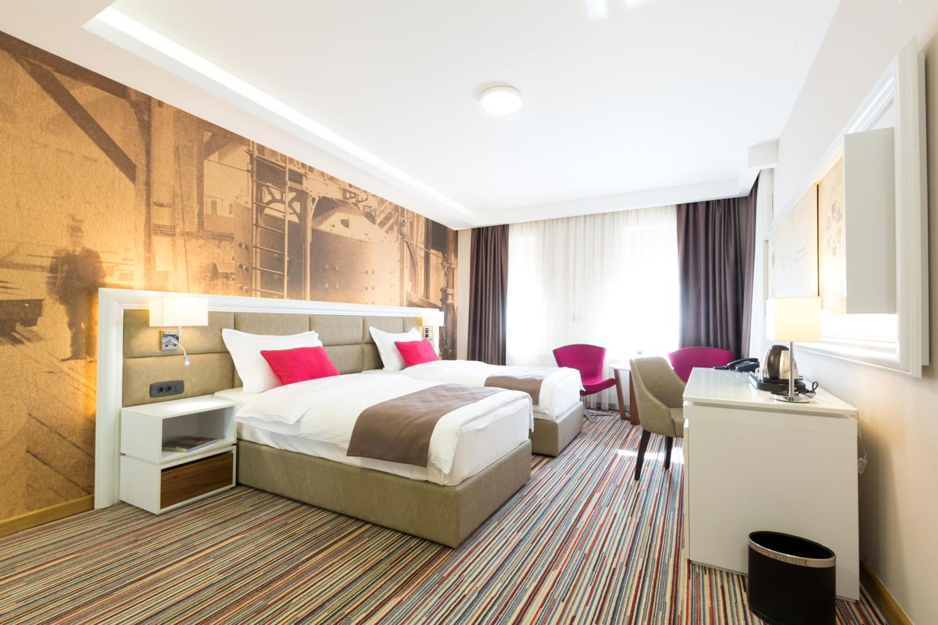 Double or Twin Room photo 1