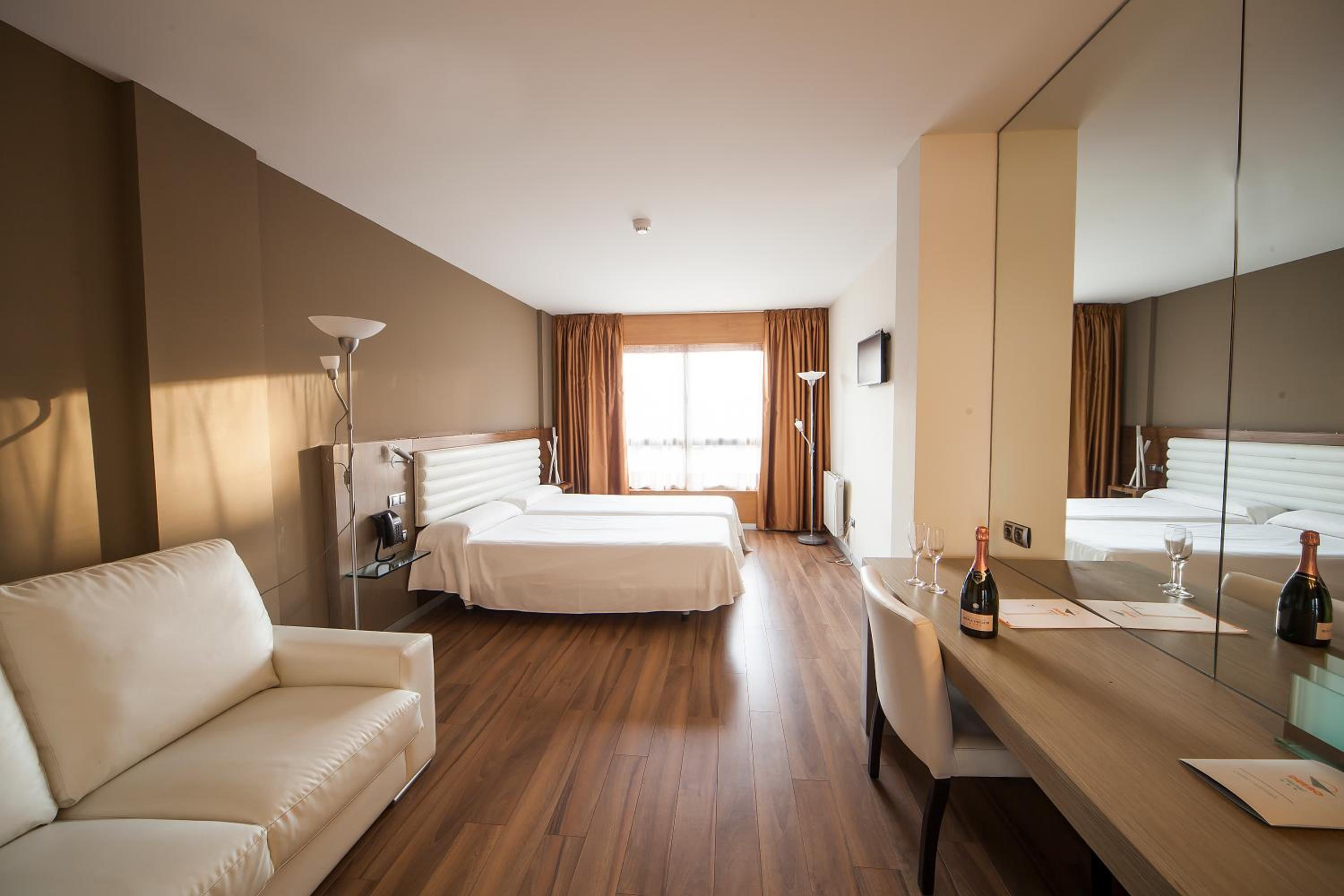 Habitación Doble o con Dos Camas