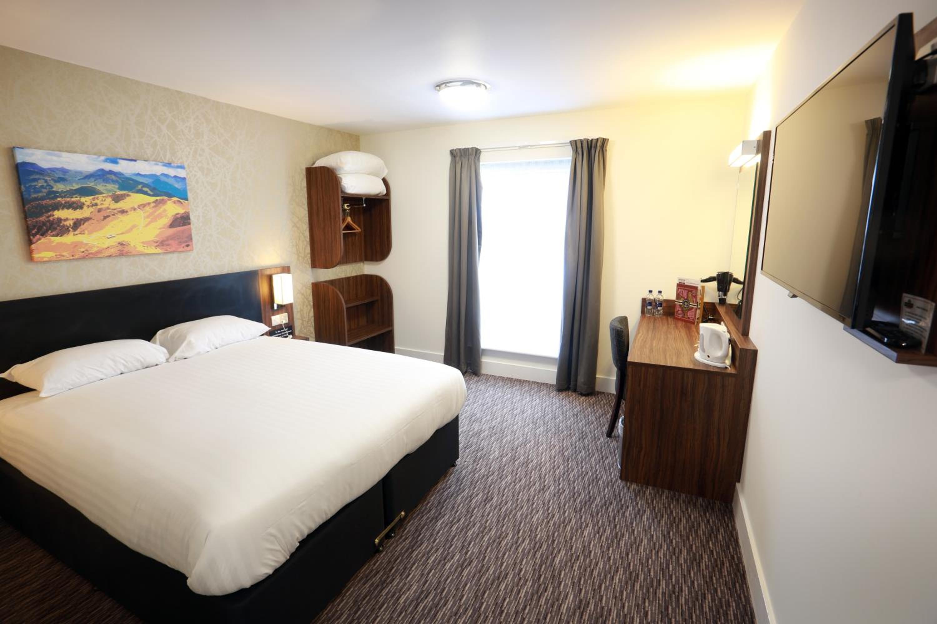 Standard Double or Twin Room - Photo 3