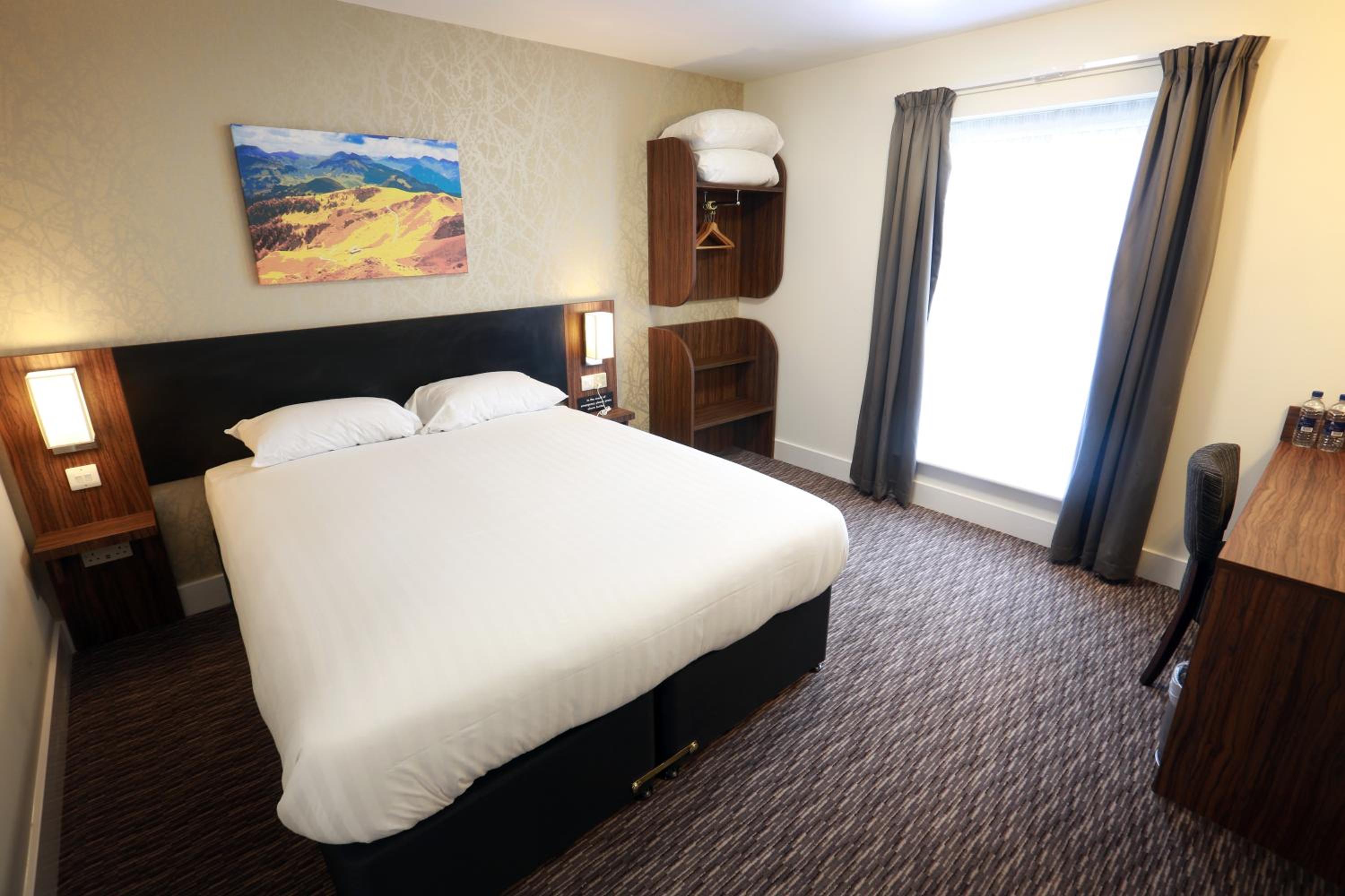 Double or Twin Room - Disability Access photo 2