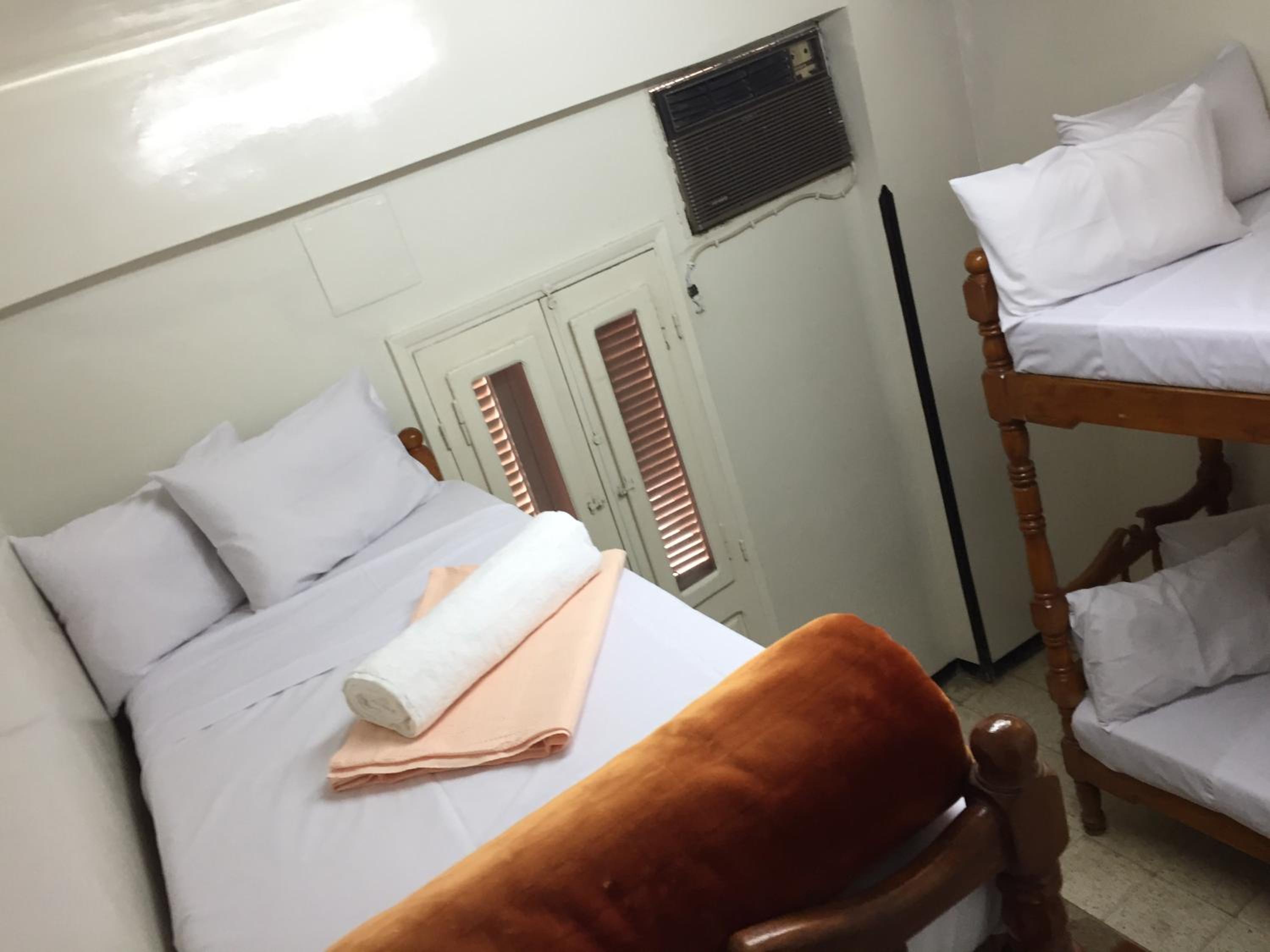 Bed in 4-Bed Mixed Dormitory Room (Foreigners only)  photo 1