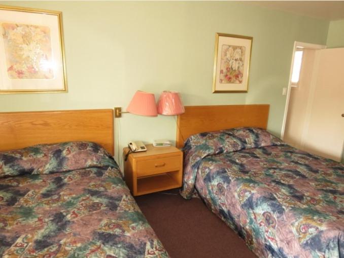 Double Room With Two Double Beds photo 1
